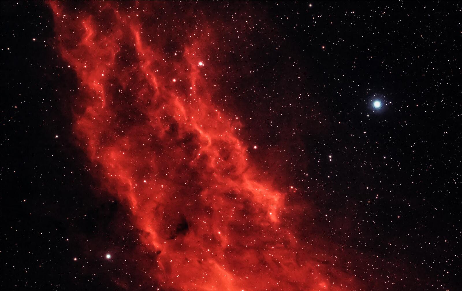 Обои красная туманность звезды галактика на рабочий стол