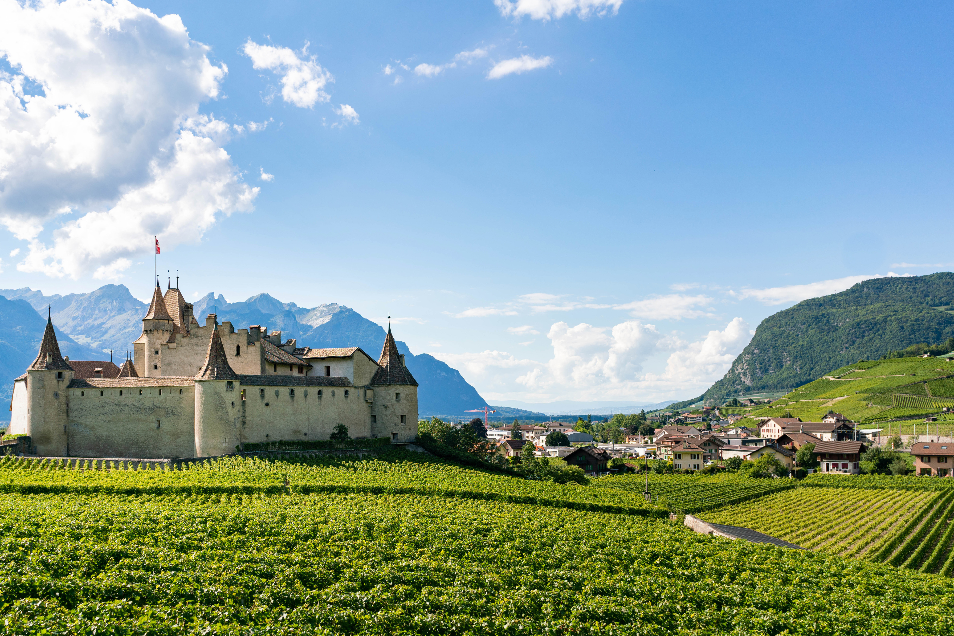 Wallpapers cities Switzerland castles on the desktop