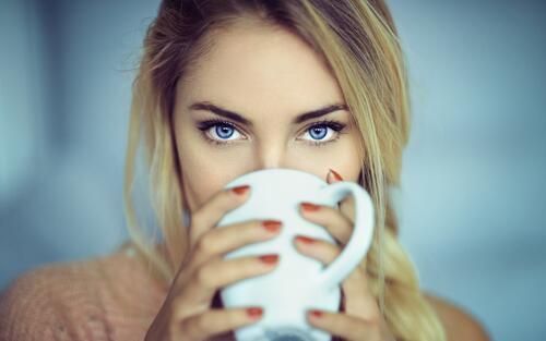 Blonde with Cup