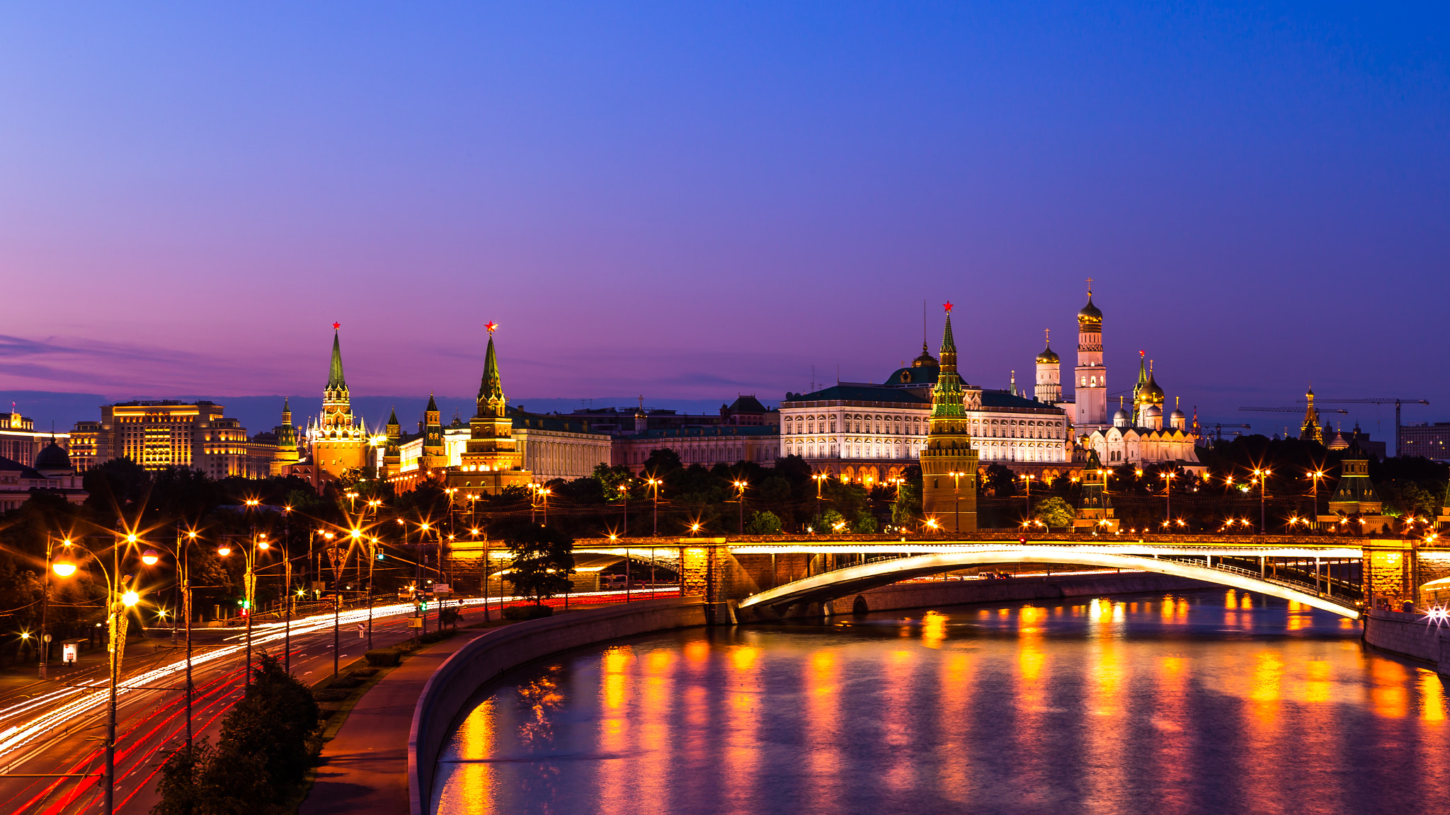 Wallpapers bridge Russia night city on the desktop