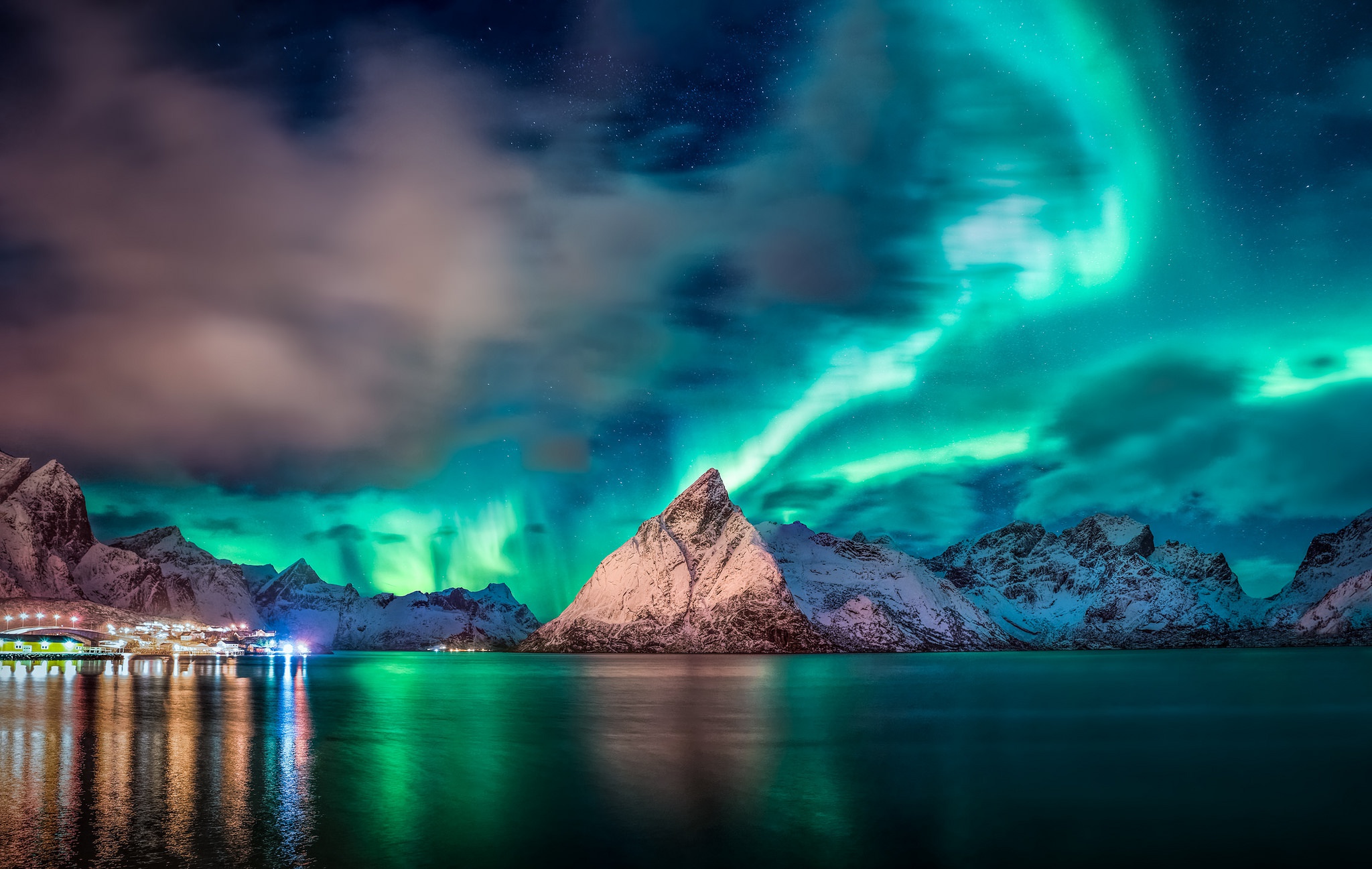 Wallpapers aurora nature mountains on the desktop