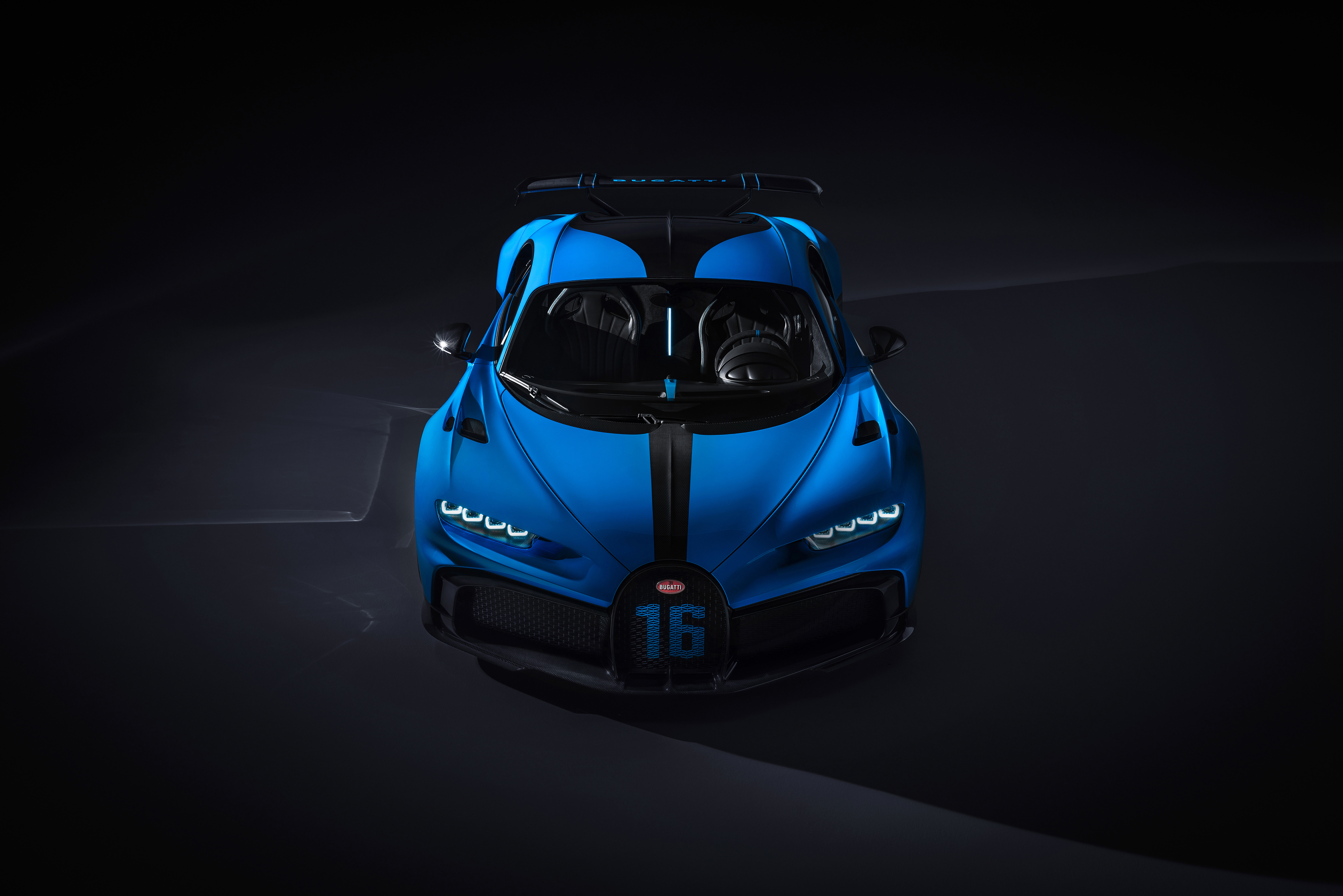 Обои bugatti chiron pur sport синяя машина машины на рабочий стол