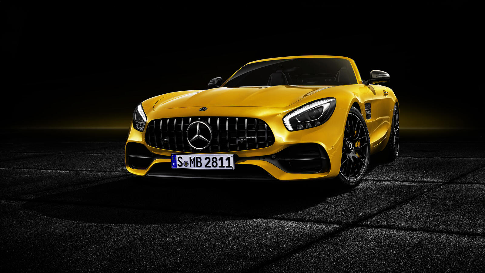 Wallpapers Mercedes AMG GT 2018 cars cars on the desktop