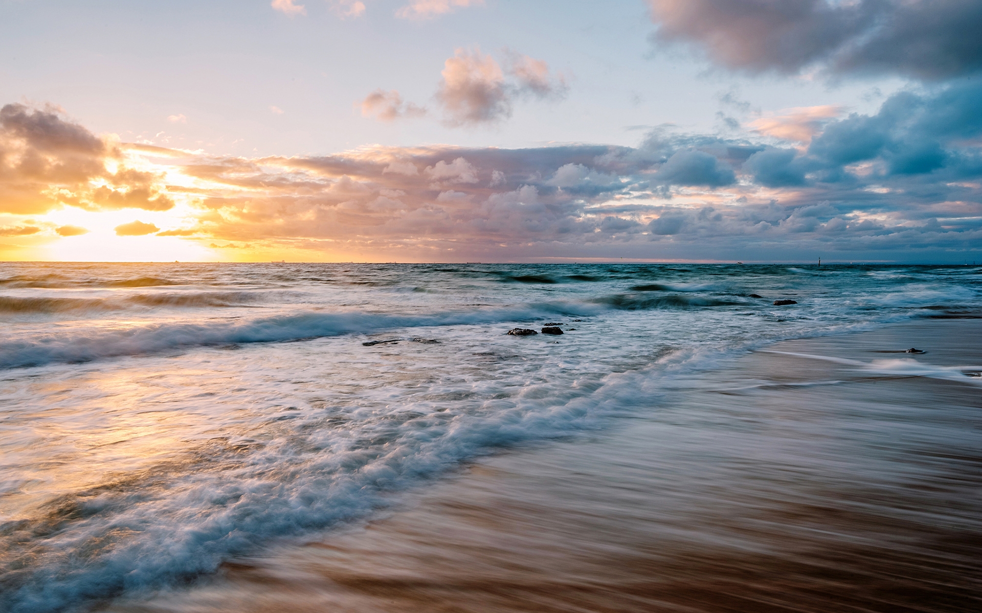 Фото бесплатно обои океан, волны, пляж