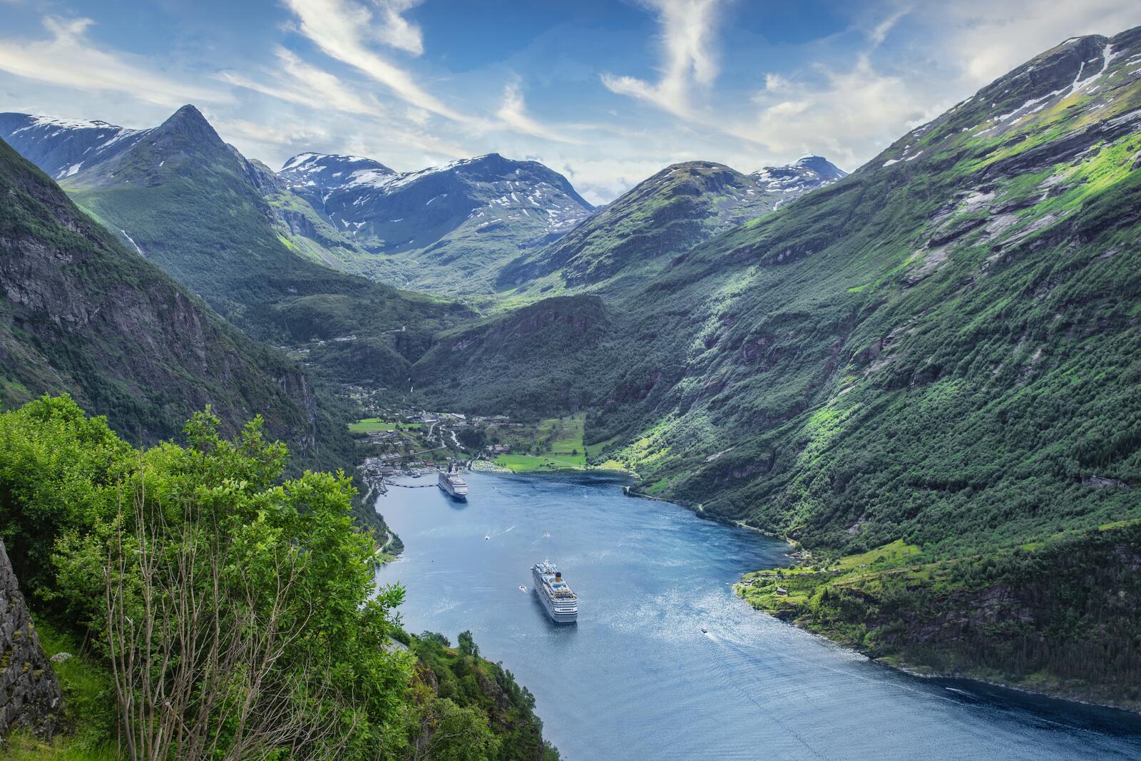 Обои природа Норвегия круизный лайнер на рабочий стол