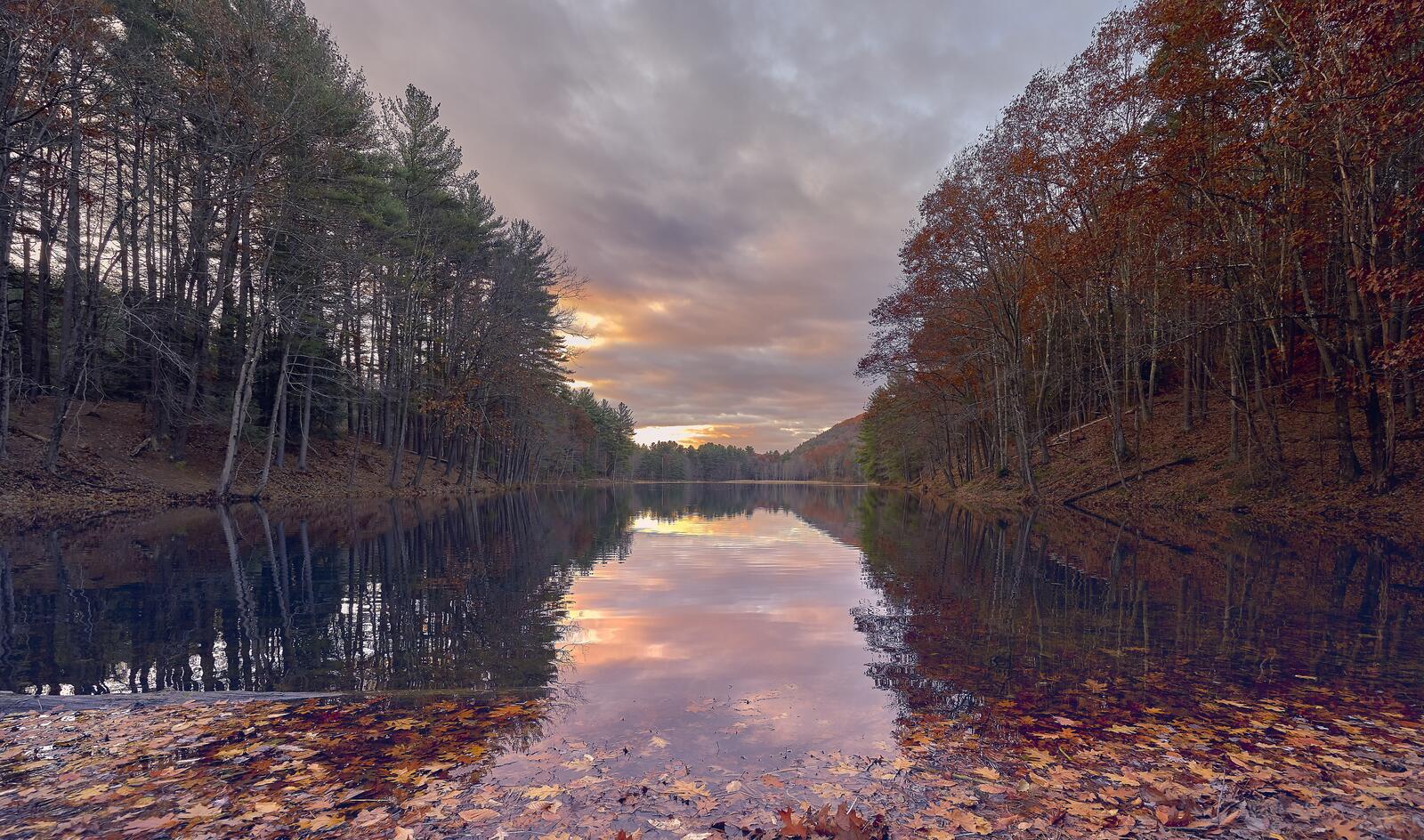 Wallpapers colors of autumn landscape reflection on the desktop