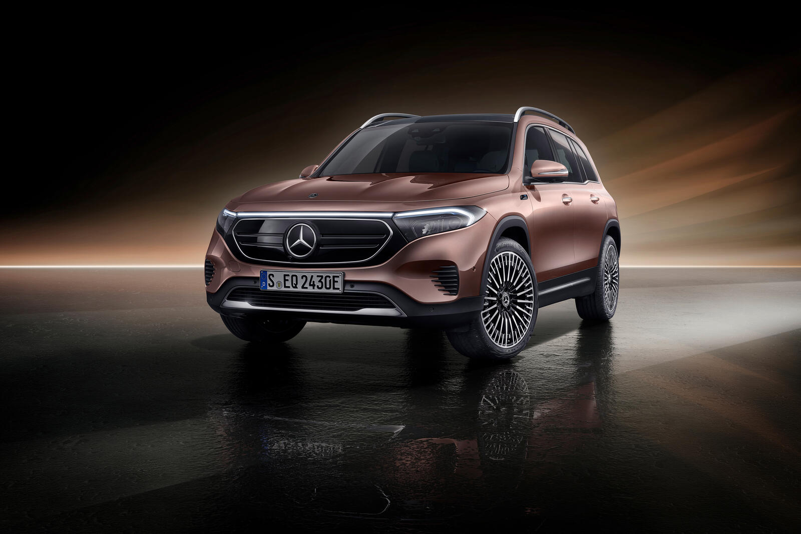 Wallpapers automobiles Mercedes-Benz crossover on the desktop
