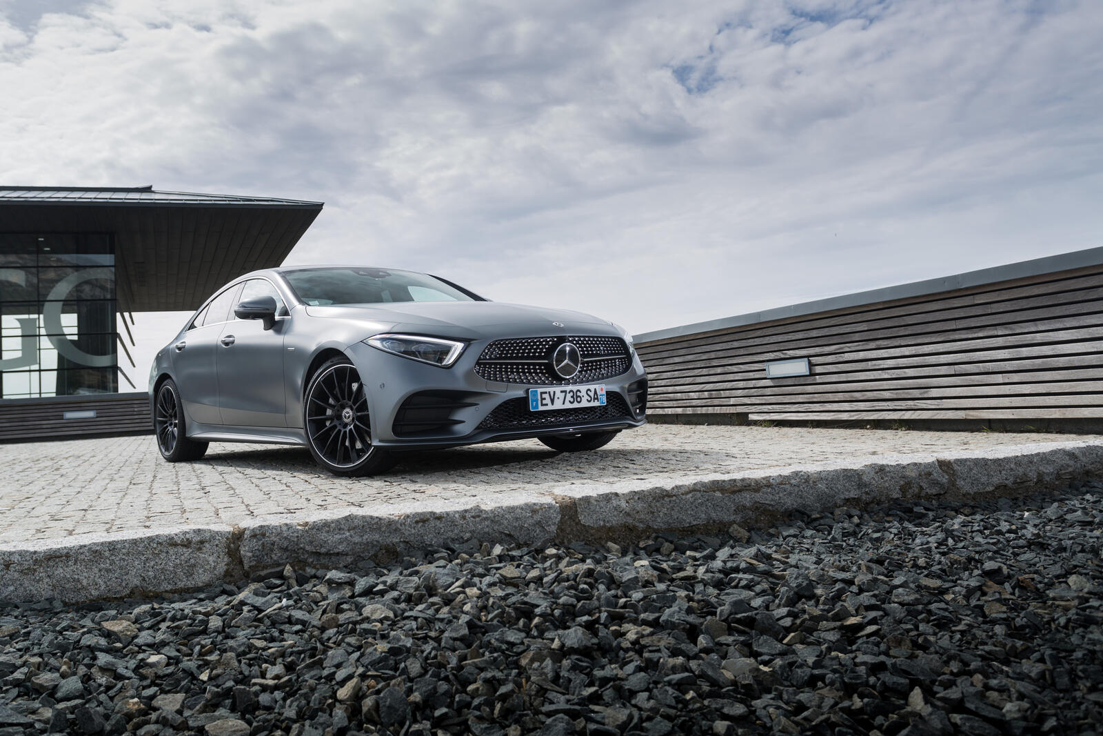 Free photo The 2018 Mercedes Benz in matte color