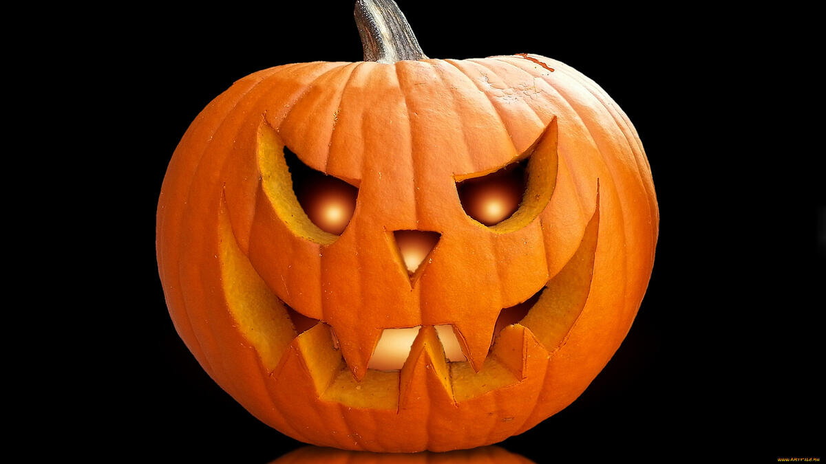 Creepy face carved on a pumpkin