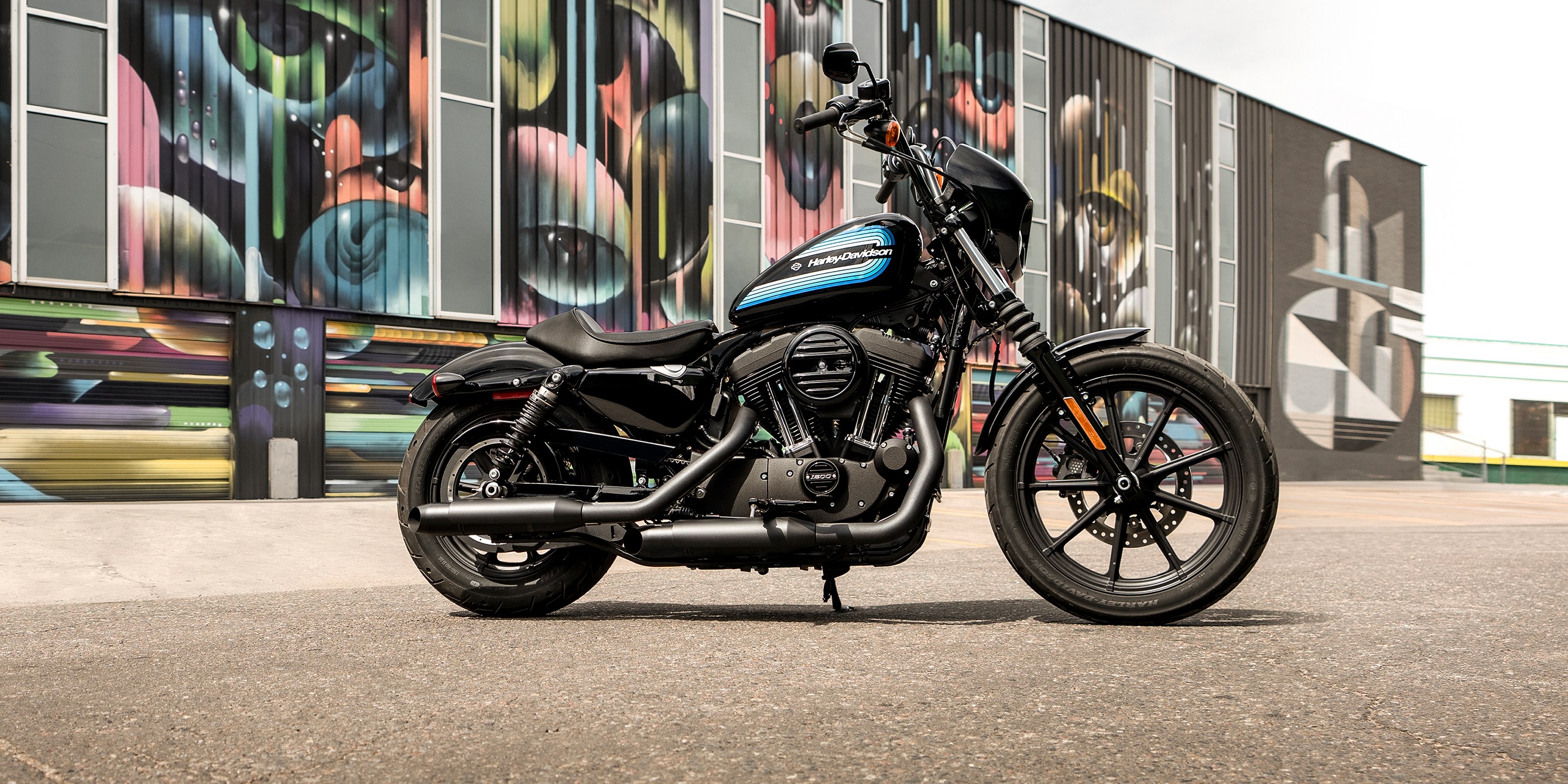 Free photo Harley Davidson in black