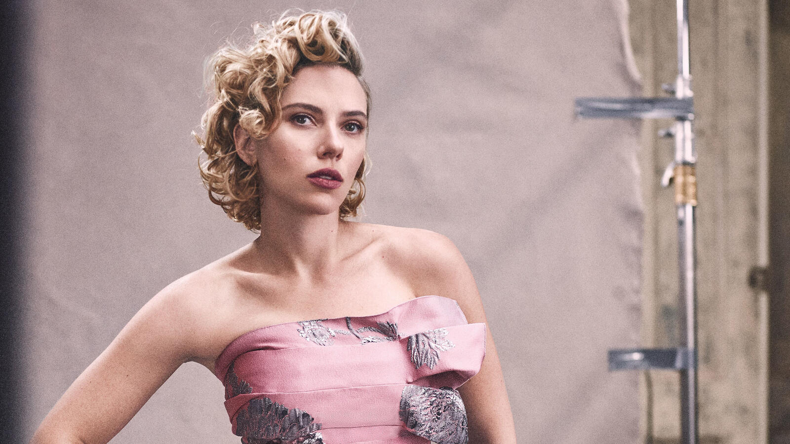 Wallpapers girls Scarlett Johansson photoshoot on the desktop