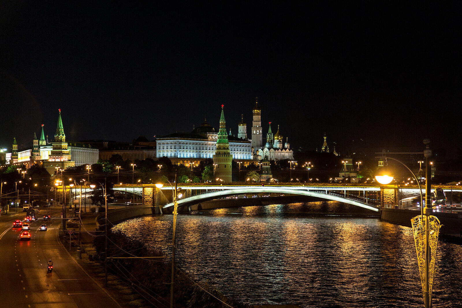 Wallpapers Russia bridge night on the desktop
