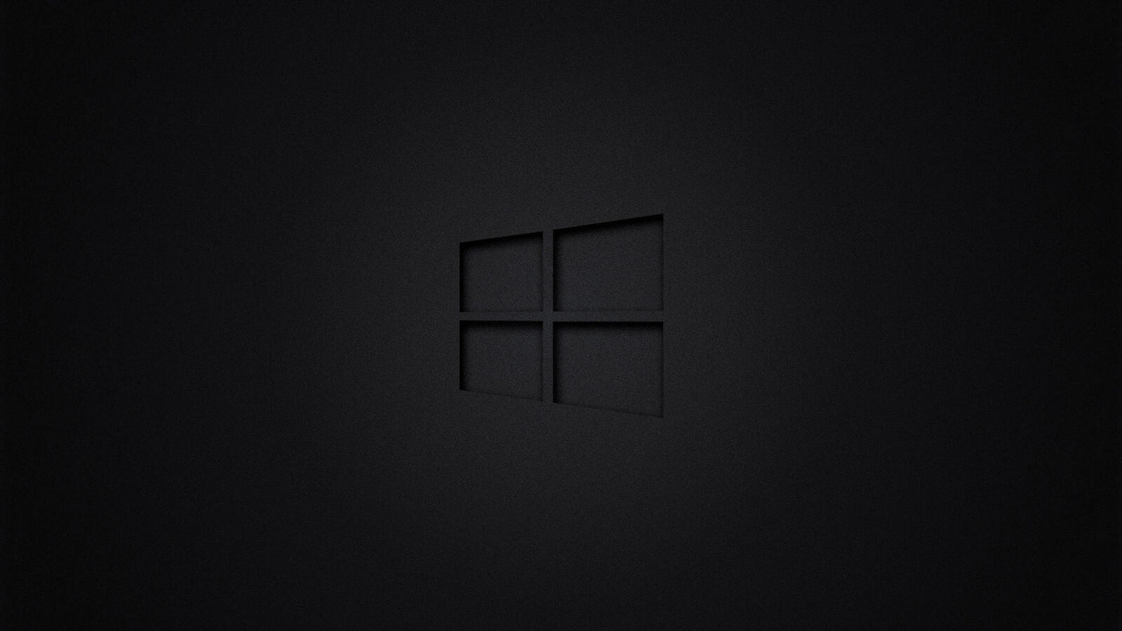 Бесплатное фото Логотип Windows 10 на черном фоне