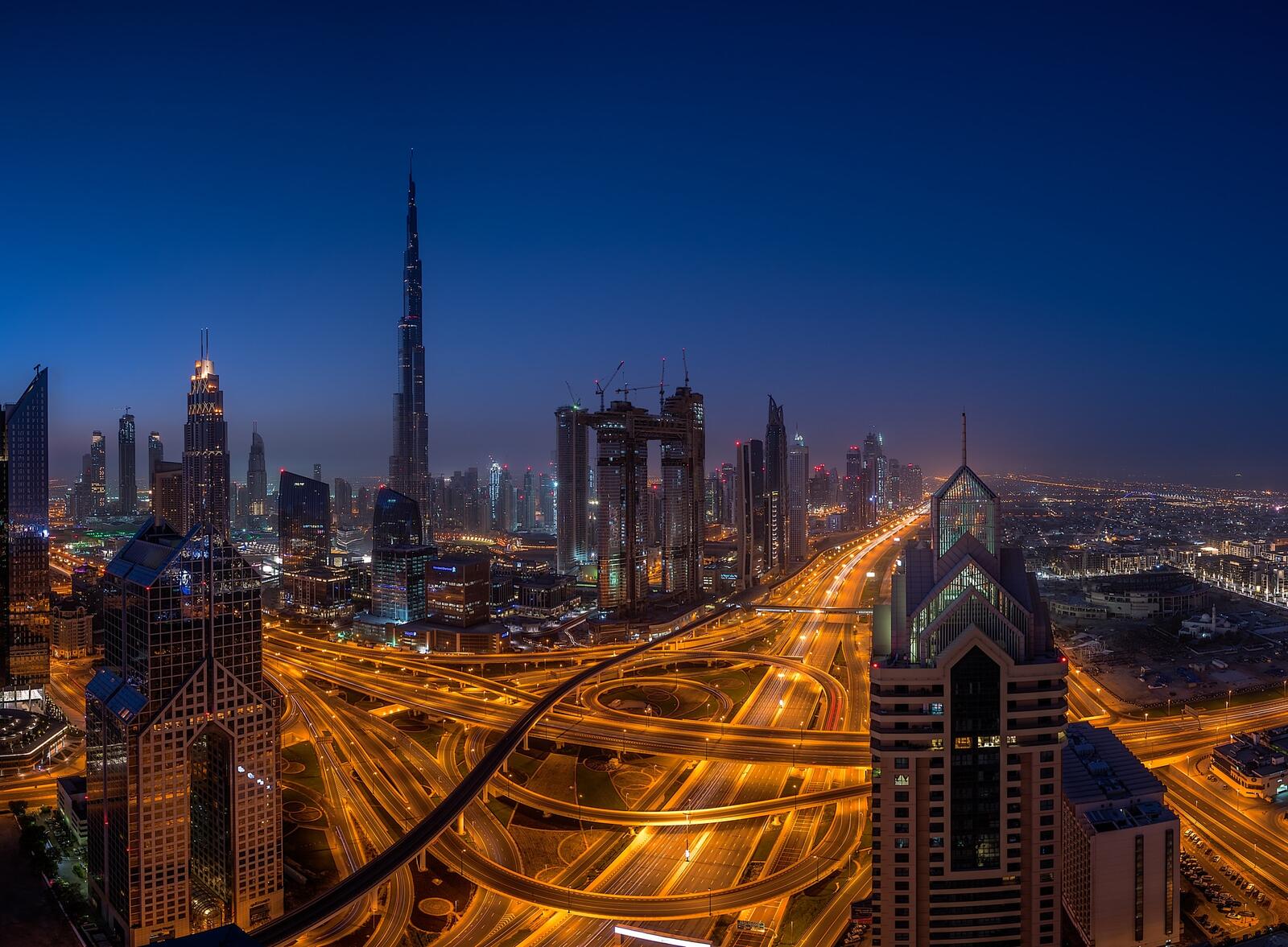 Wallpapers lights United Arab Emirates road on the desktop