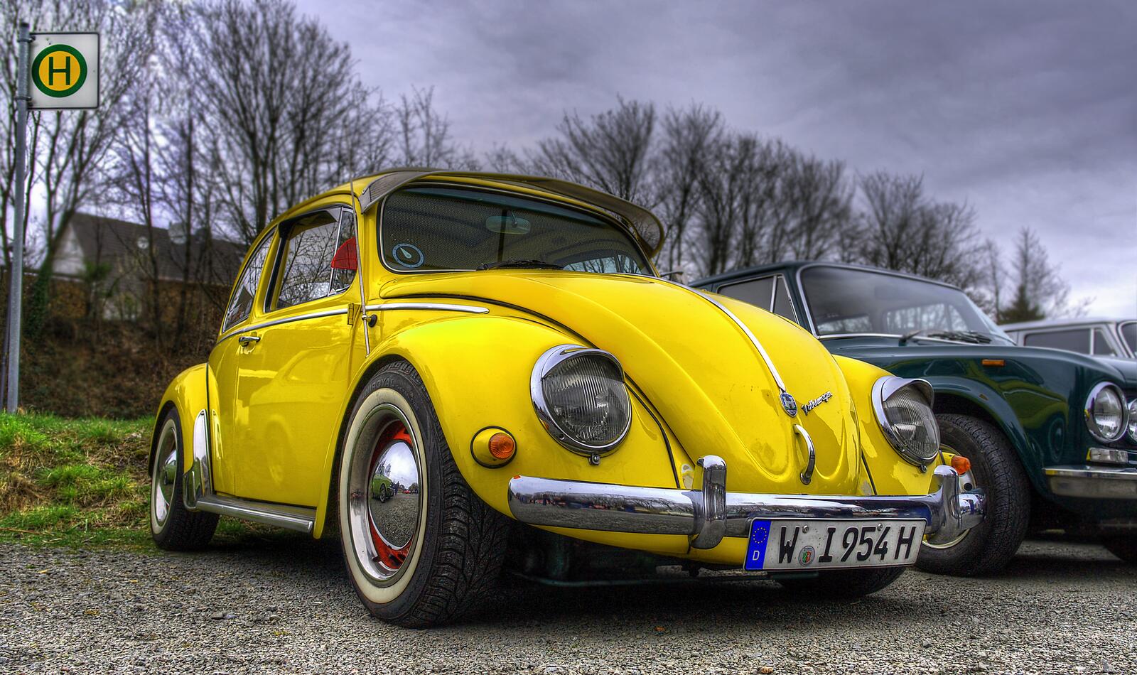 Wallpapers Volkswagen Beetle yellow cars on the desktop