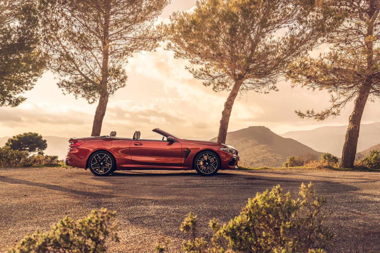 Wallpapers BMW M8 red car convertible on the desktop