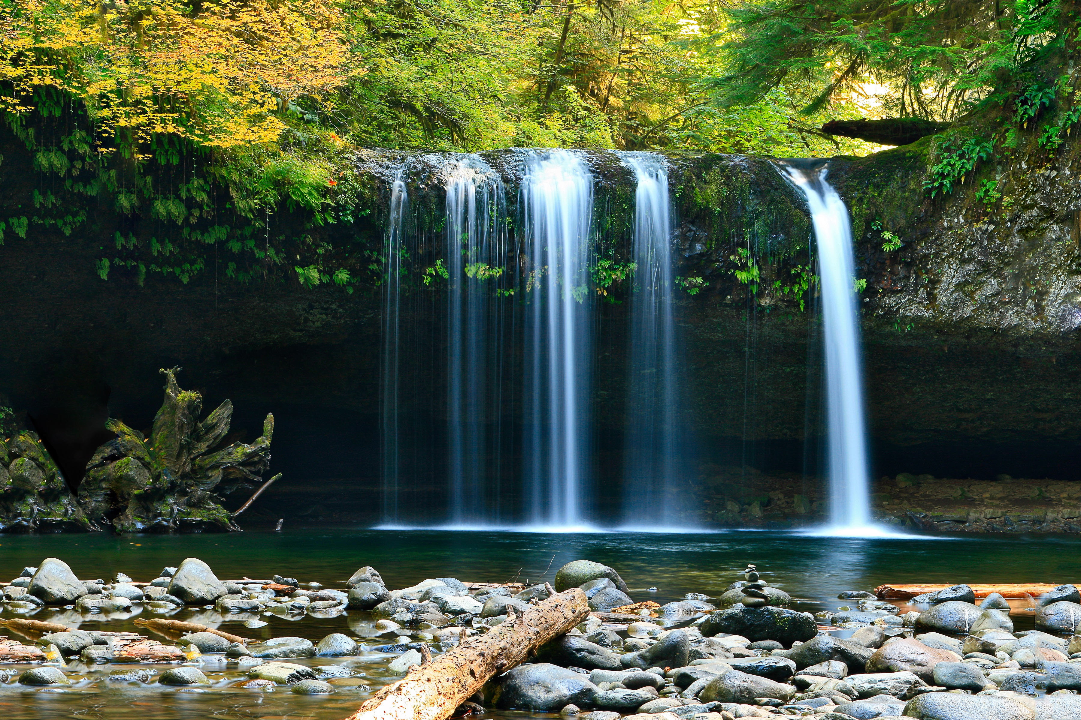 Звук водопада. Водопад. Звучащая природа. Природа вода водопад. Картина звучащая природа.