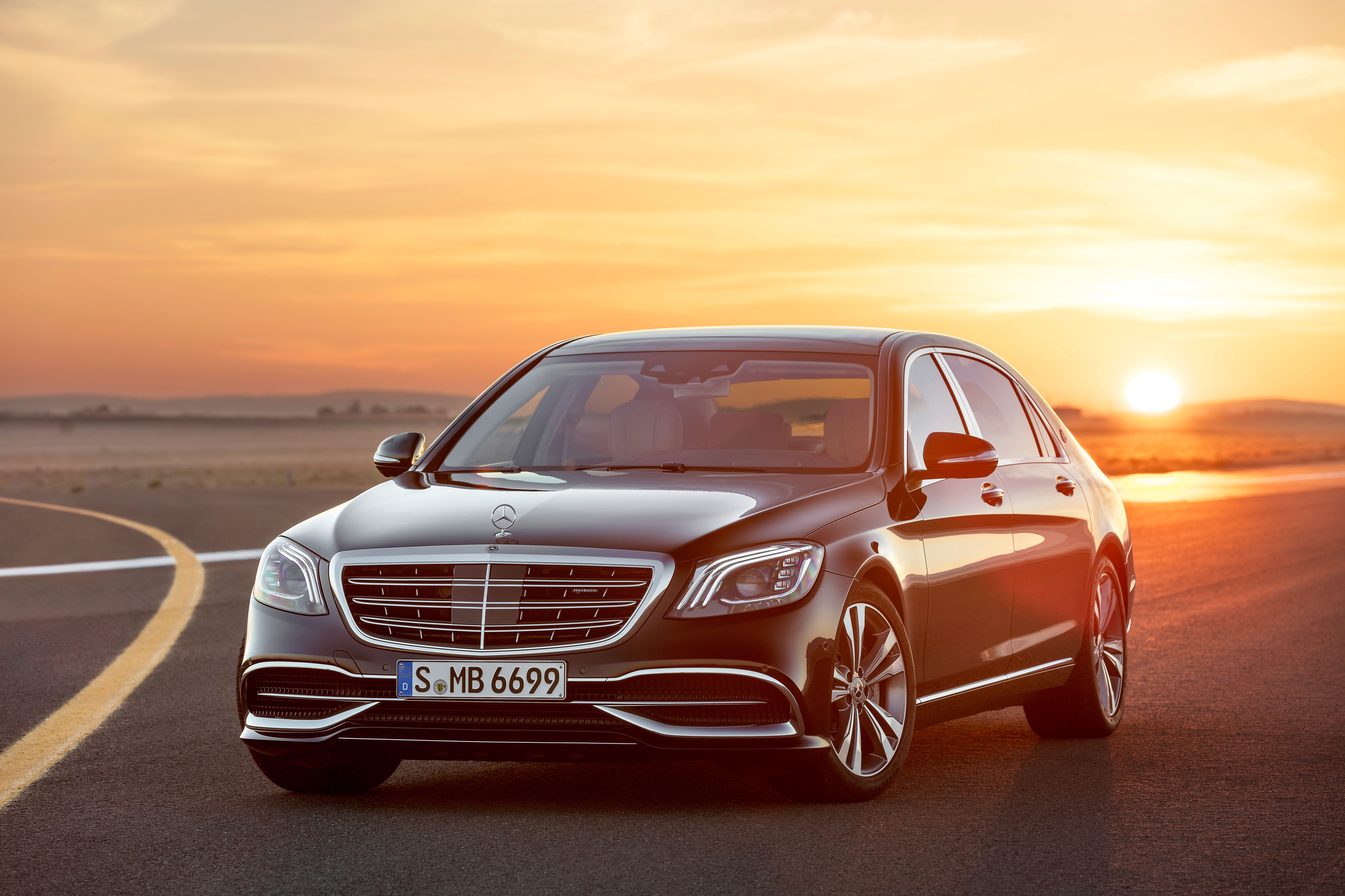 Wallpapers Mercedes Maybach S 650 2017 black car on the desktop