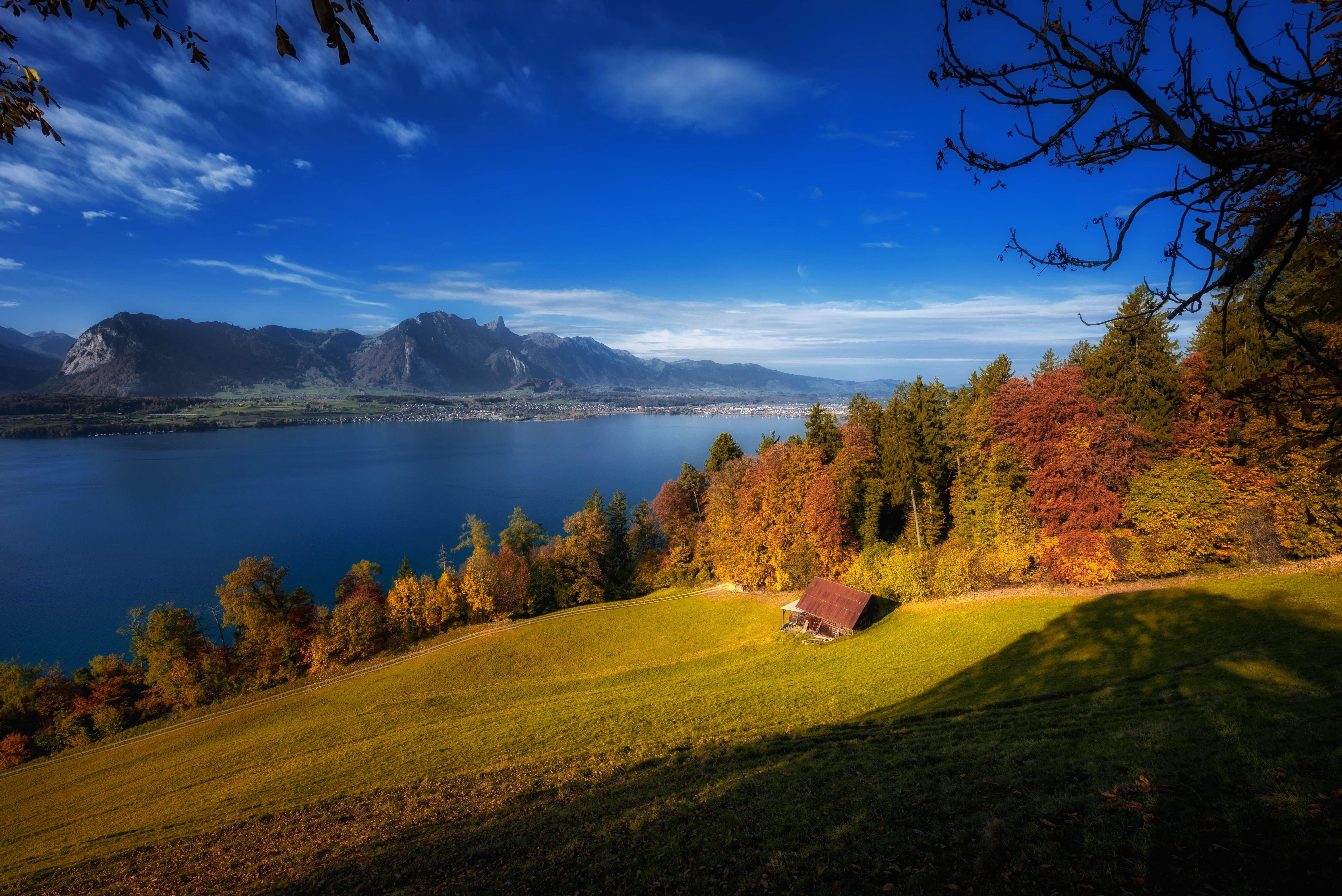 Wallpapers Lake of Thoune Switzerland autumn on the desktop