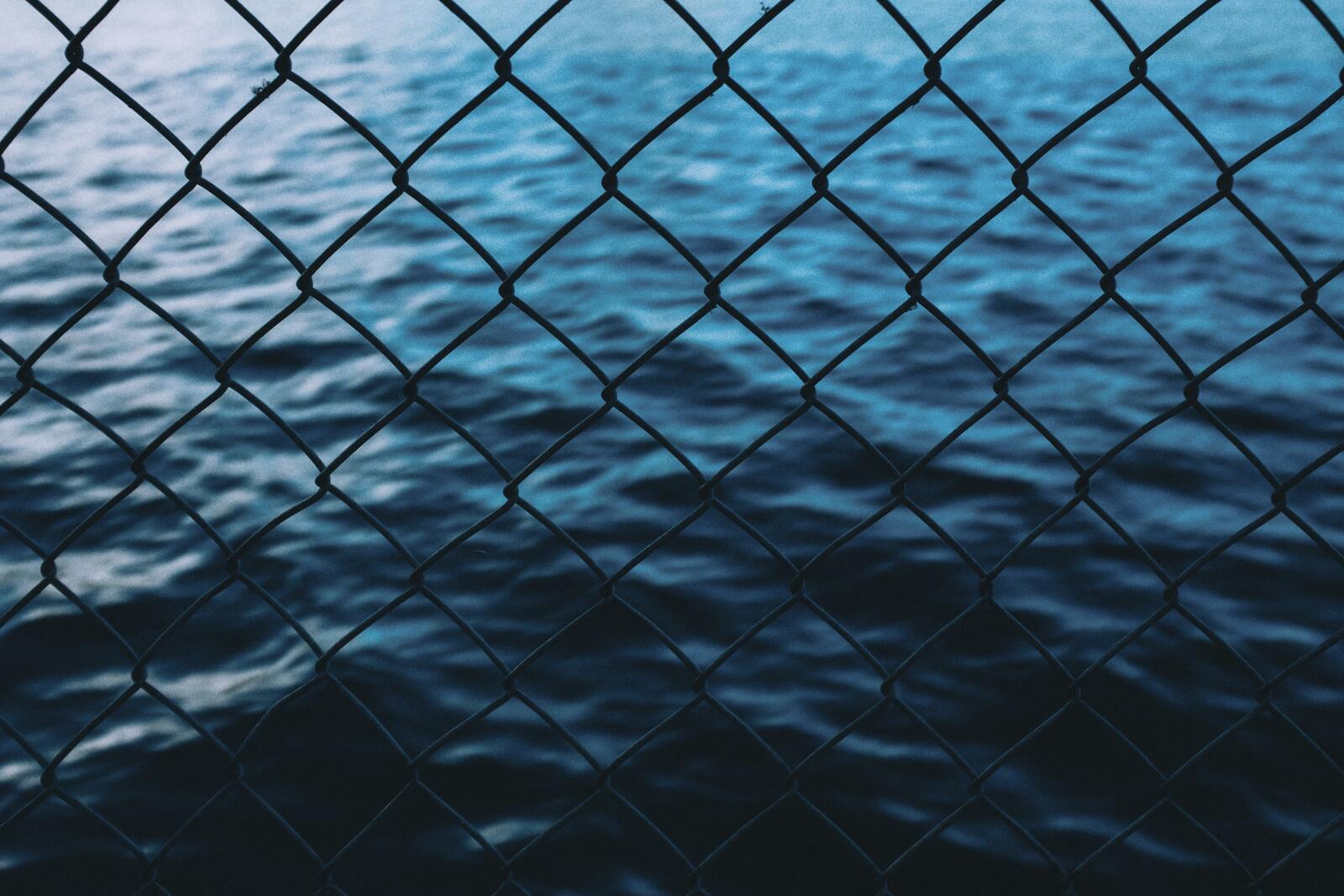 Wallpapers sea water fence on the desktop