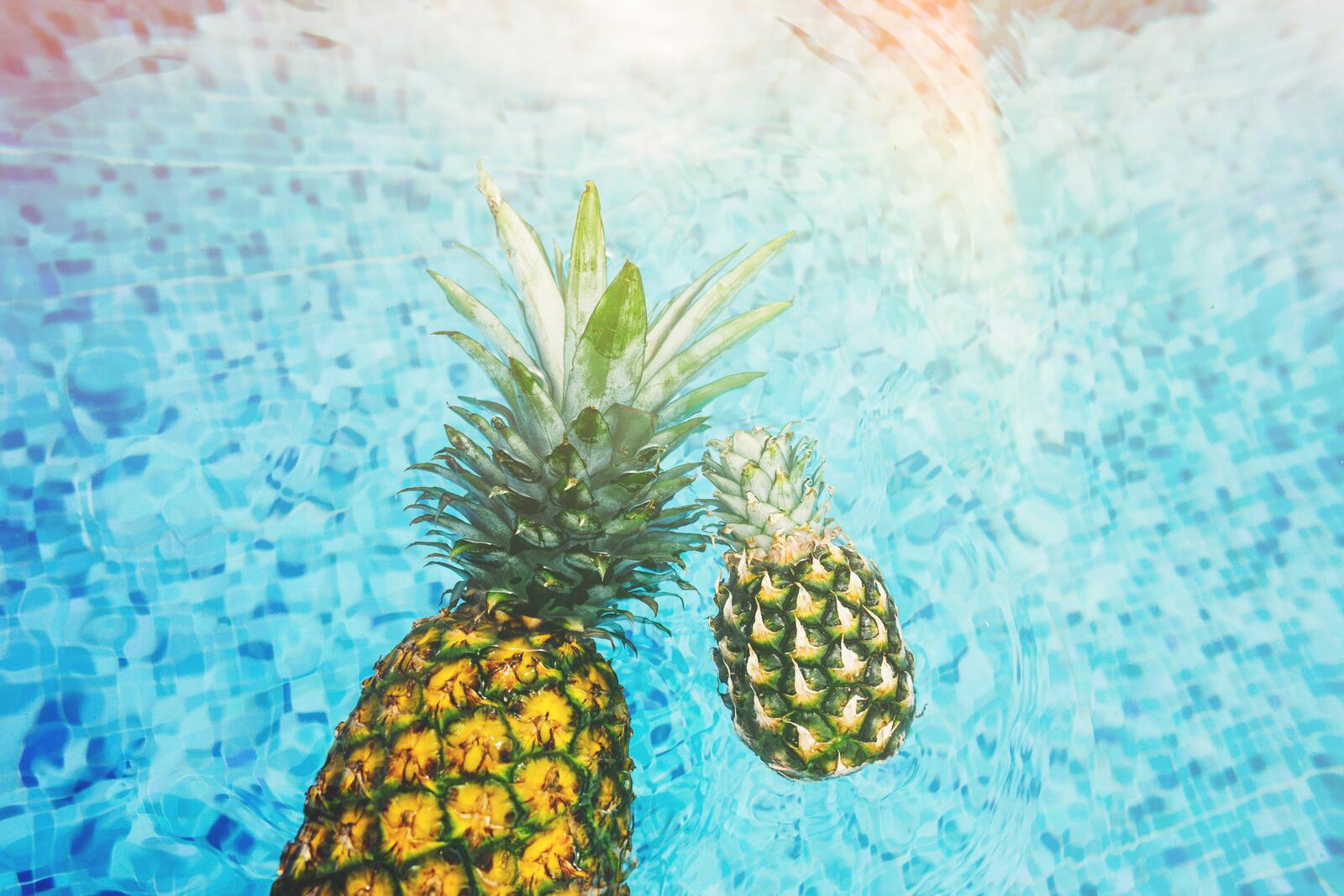 Wallpapers pineapple swimming pool food on the desktop