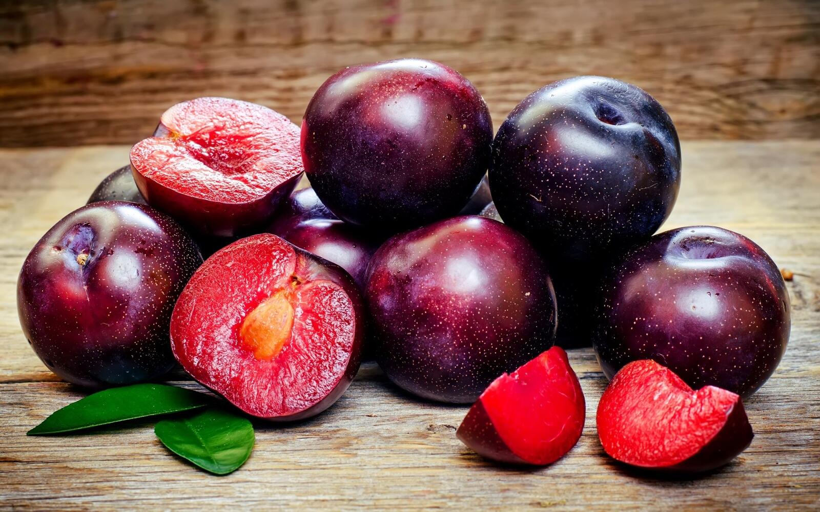 Wallpapers fruits wallpaper red plums food on the desktop
