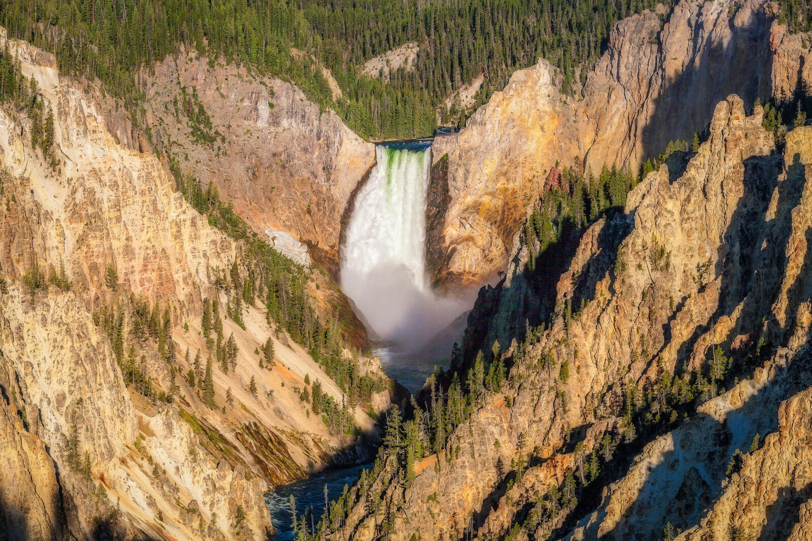 Обои Yellowstone National Park Upper Yellowstone Falls водопад на рабочий стол
