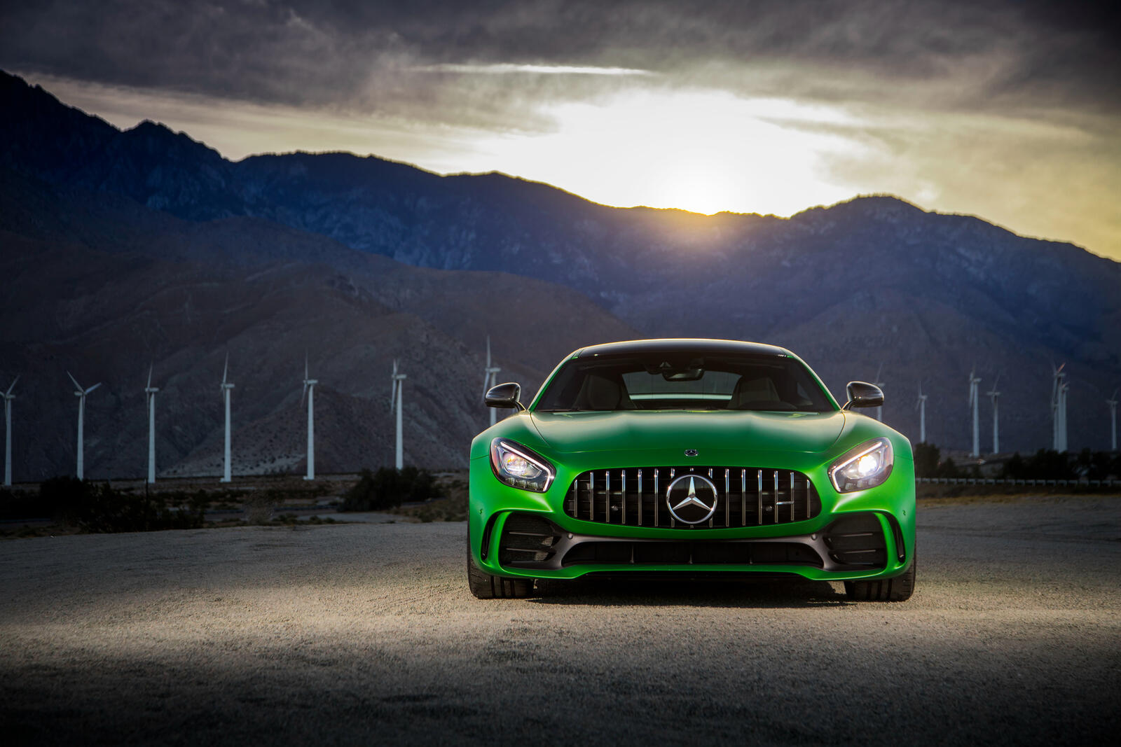 Wallpapers 2018 cars Mercedes AMG GTR cars on the desktop