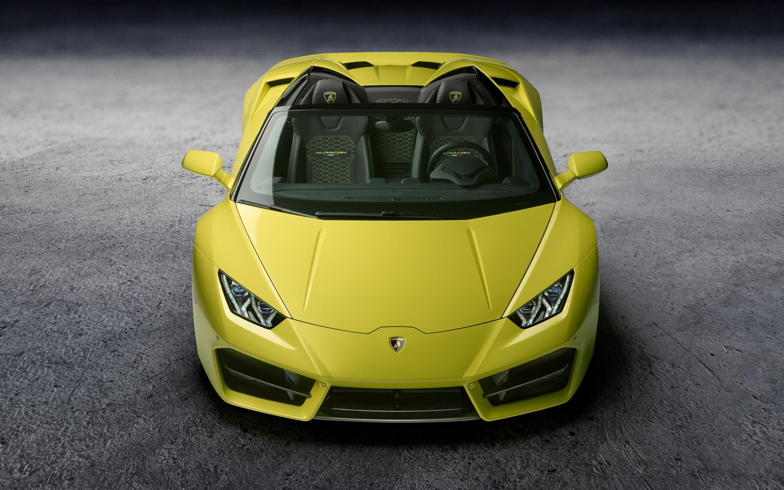 Обои Lamborghini Huracan желтый передний вид на рабочий стол