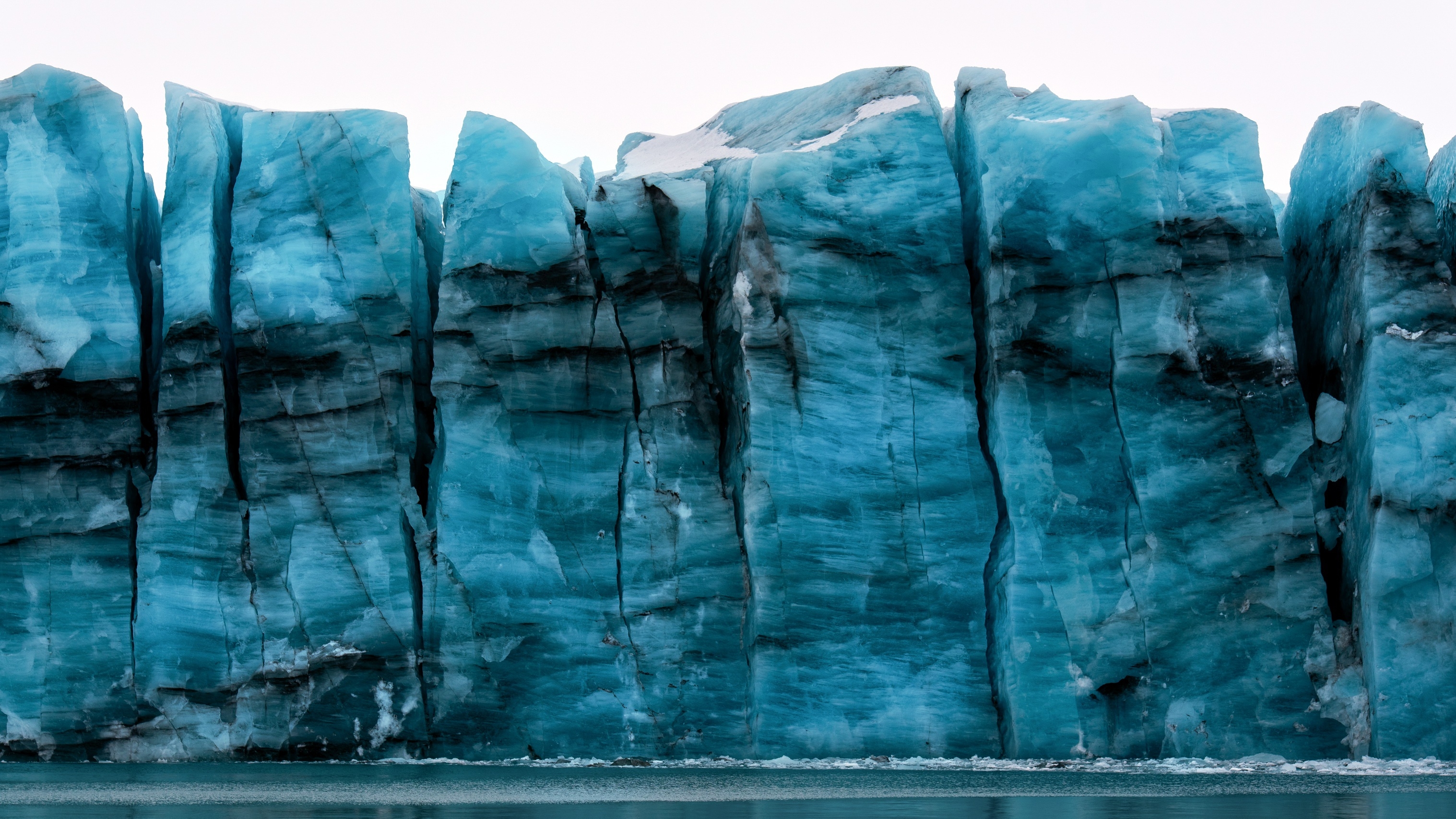 Wallpapers Arctic glacier ice on the desktop