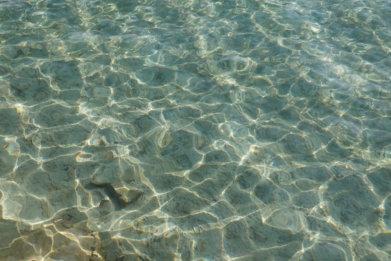 Wallpapers ripples water wallpaper transparent sea on the desktop