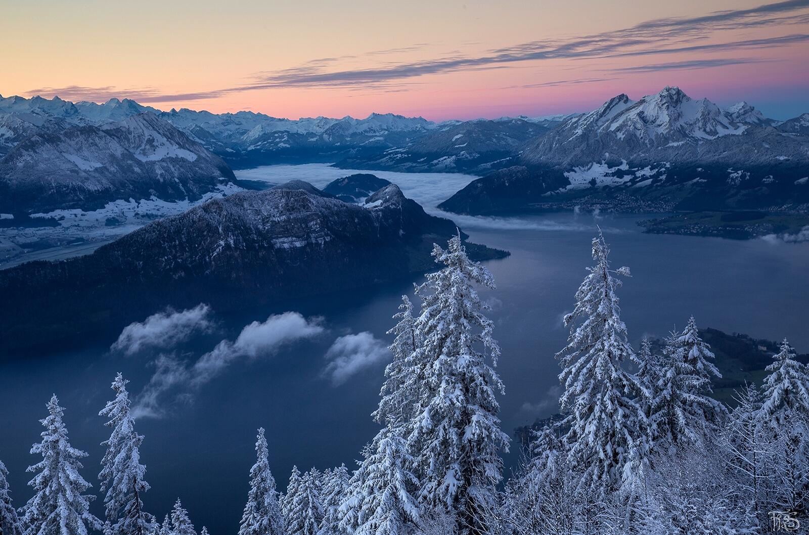 Wallpapers Ice winter morning in Riga Central Switzerland mountains on the desktop