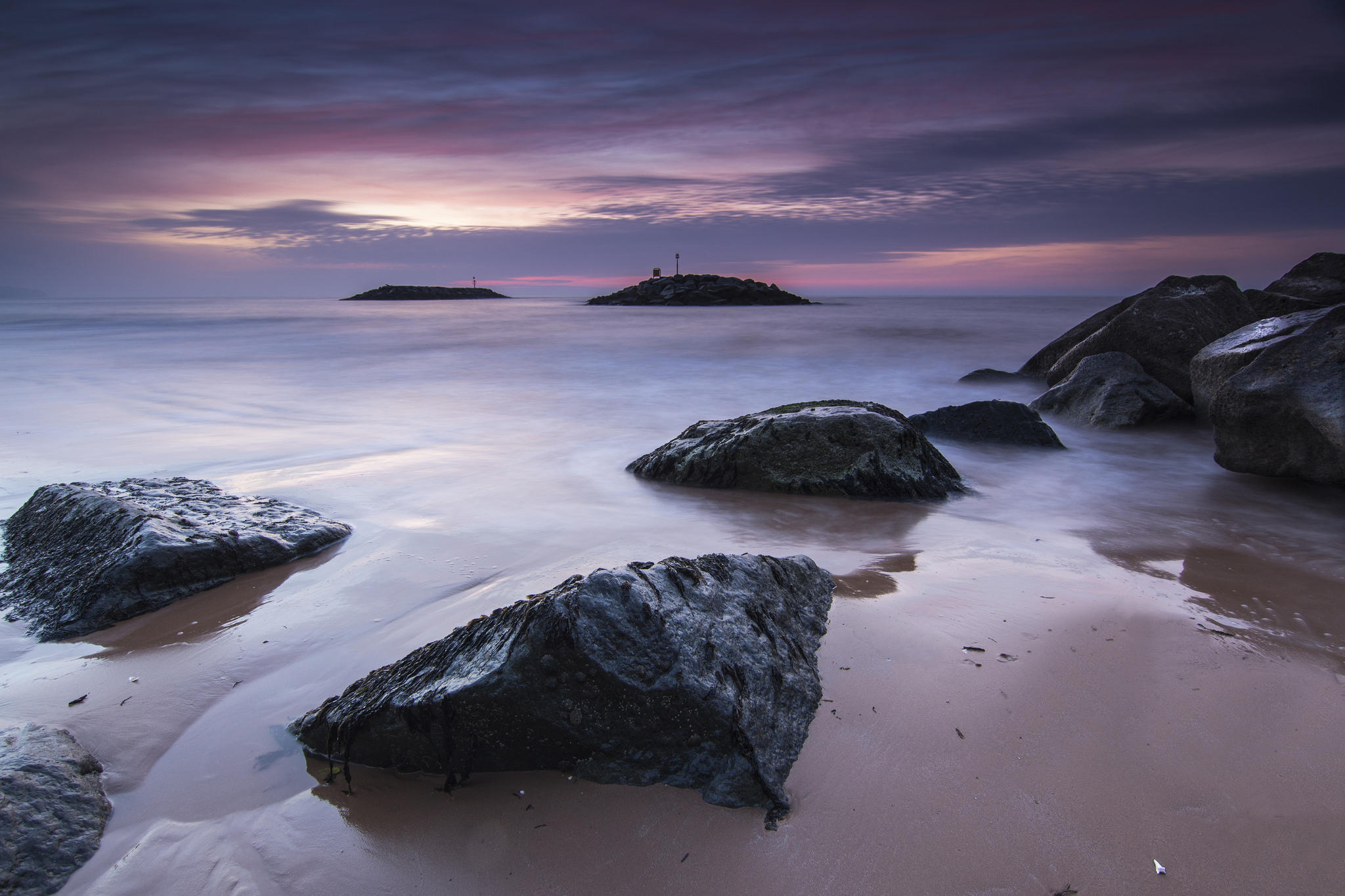 Фото бесплатно закат, море, камни в воде