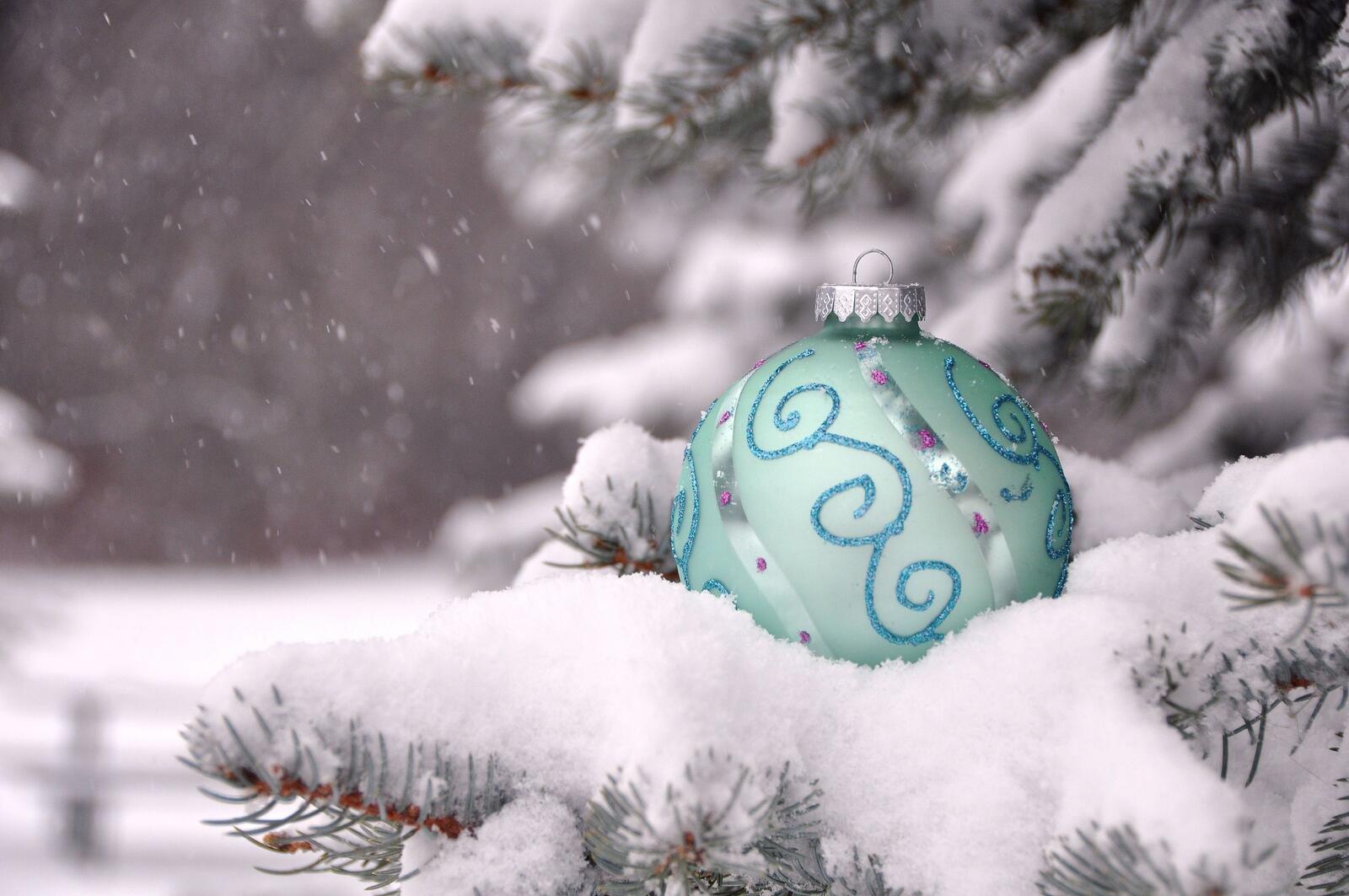 Wallpapers new years toys christmas balls ornaments on the desktop