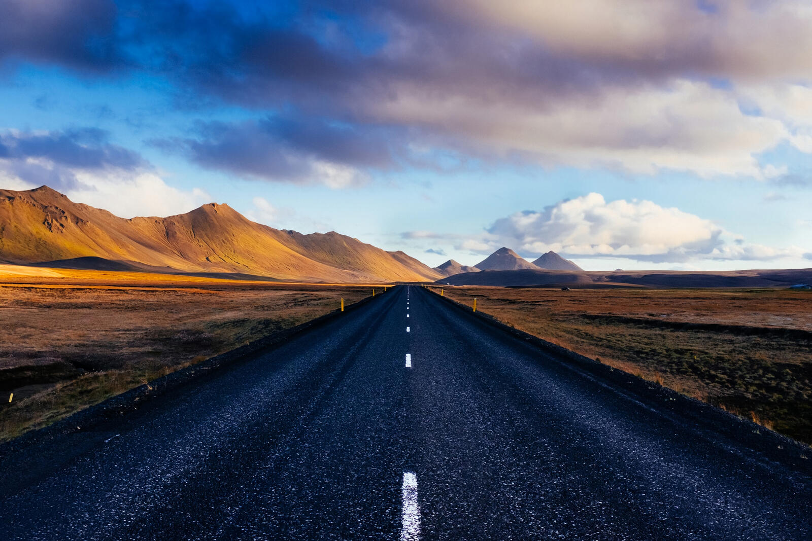 Обои дорога Исландия фотографии на рабочий стол