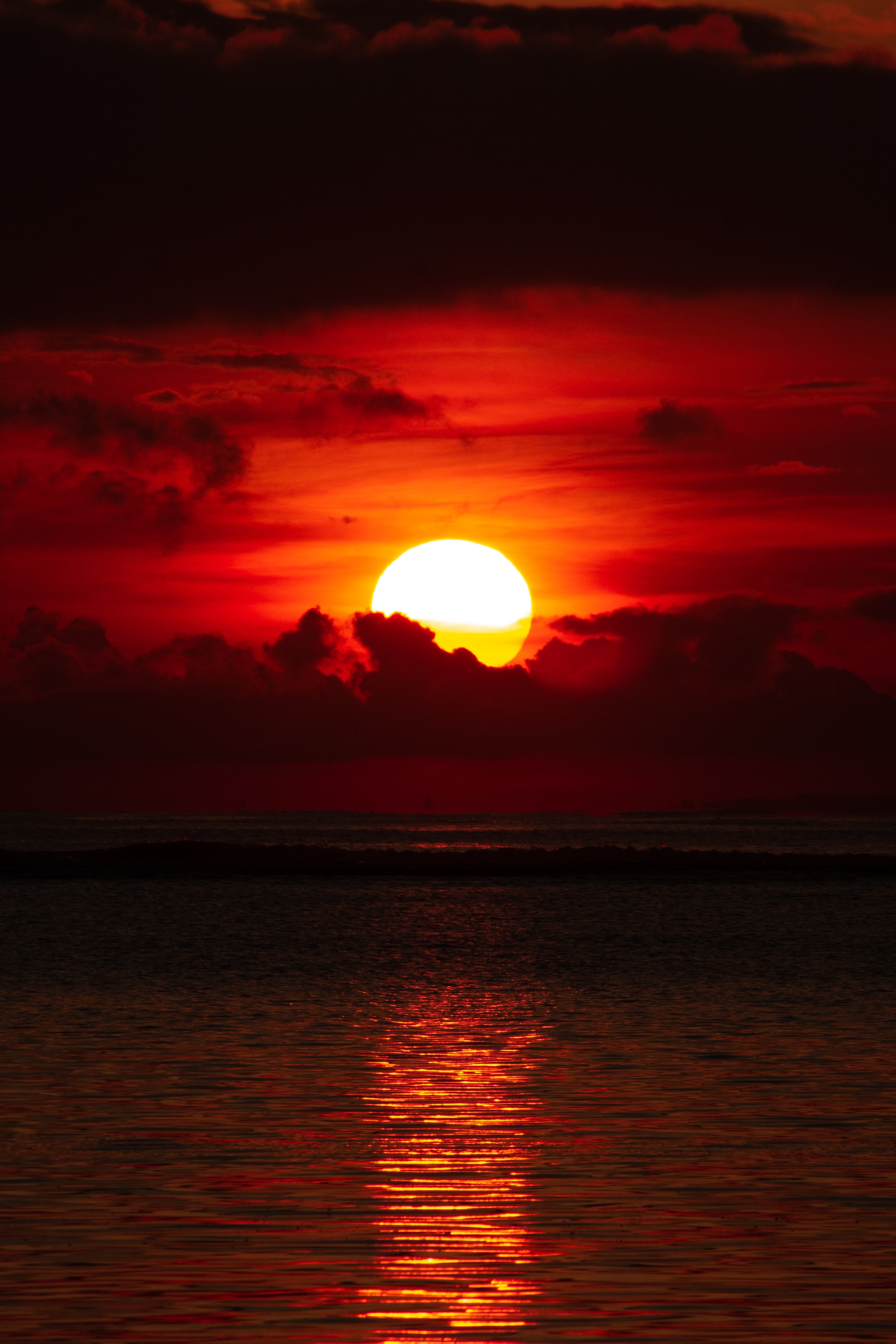 Обои закат красное солнце морской пейзаж на рабочий стол