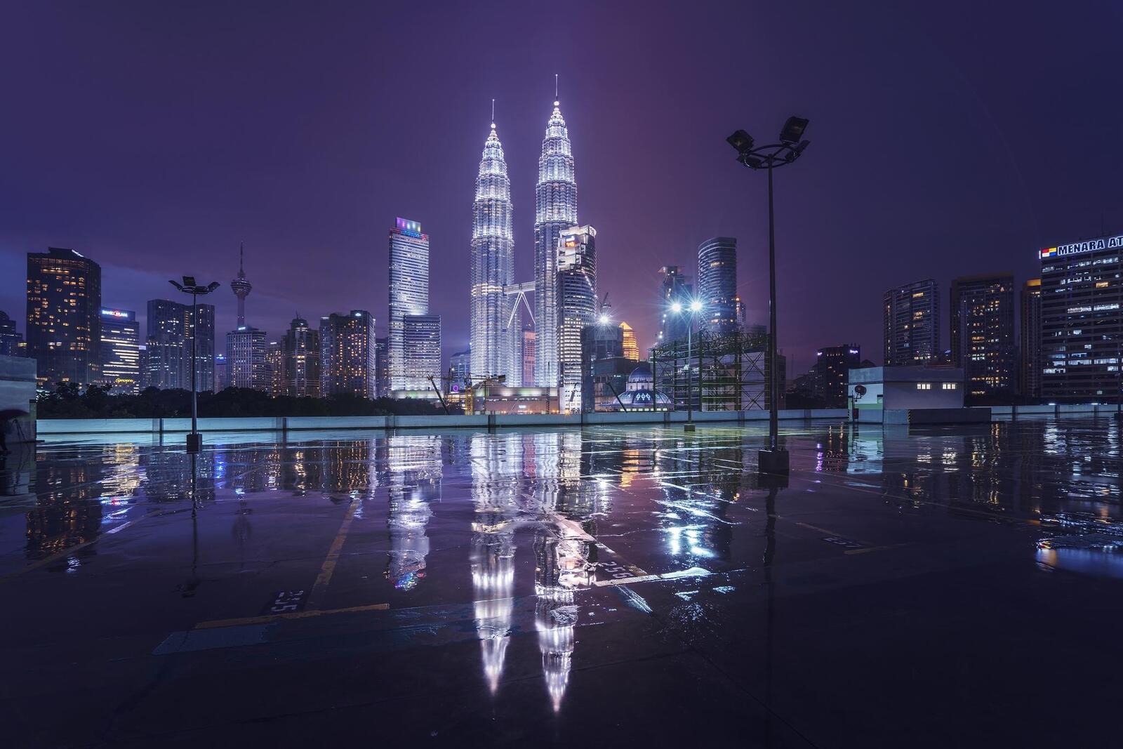 Обои Petronas Twin Towers Куала-Лумпур Малайзия на рабочий стол