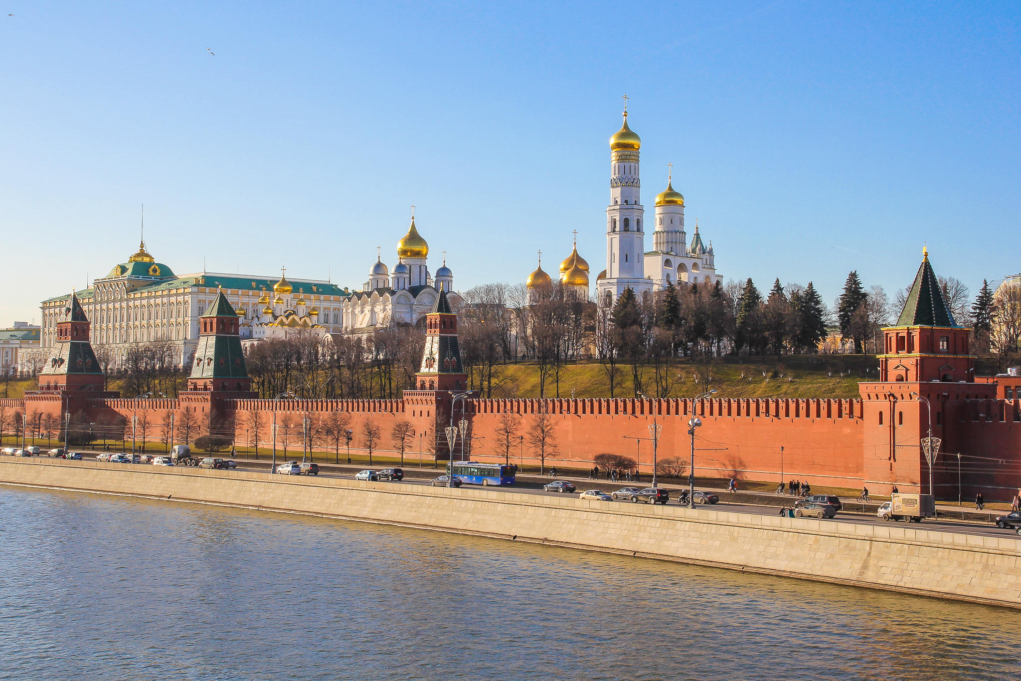 Wallpapers the Moscow river Russian the Moscow Kremlin on the desktop