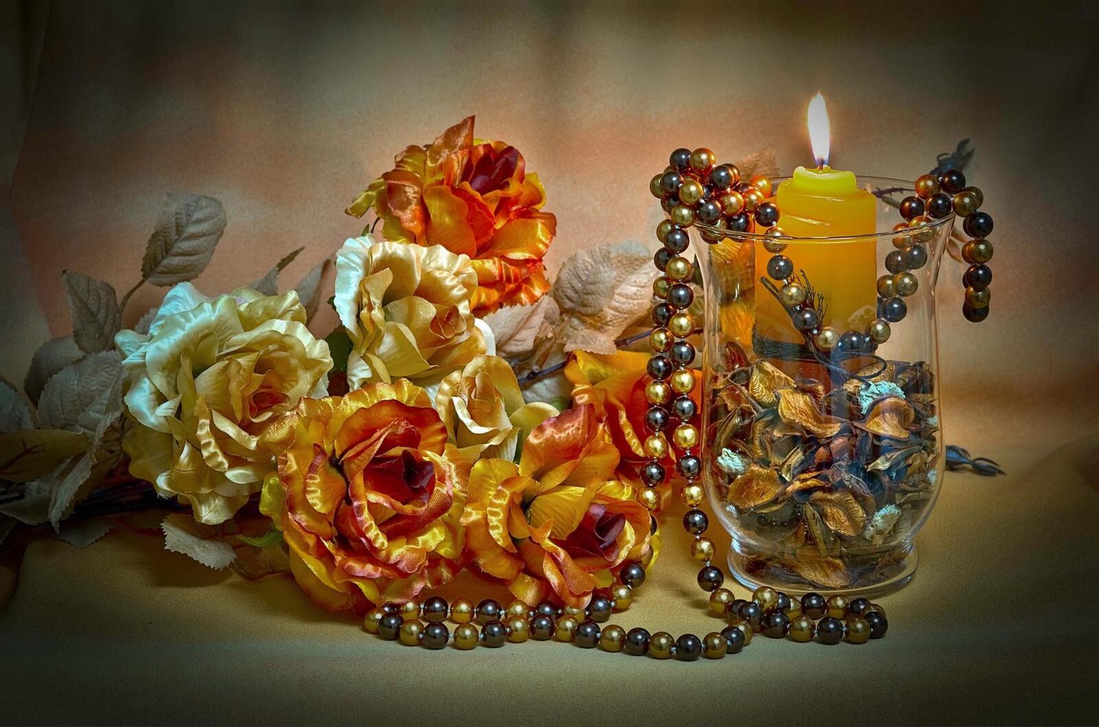 Обои бокал свеча цветы на рабочий стол