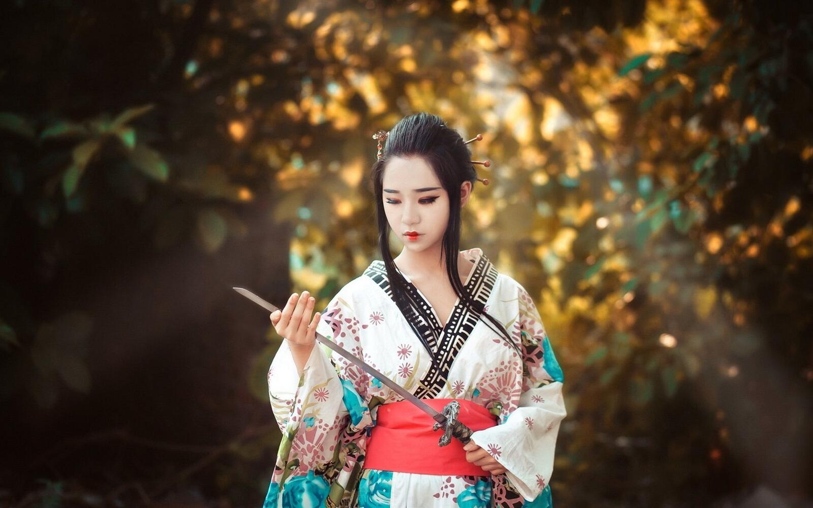 Бесплатное фото Японская девушка в кимано