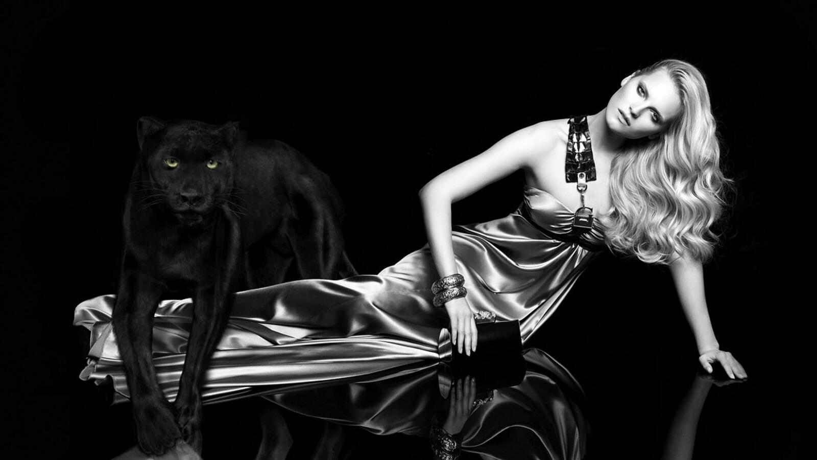 Wallpapers panther dress girl on the desktop