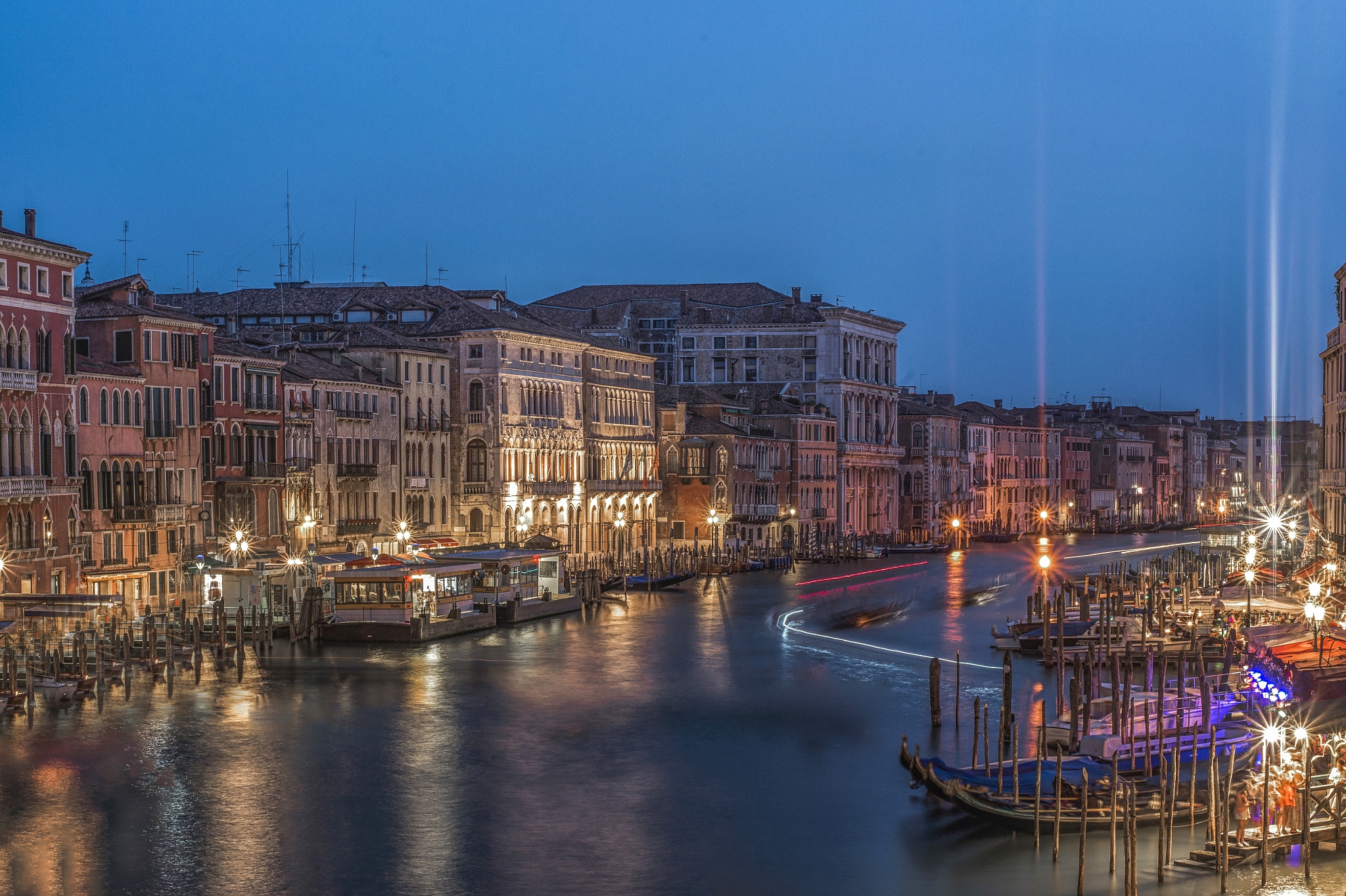 桌面上的壁纸威尼斯 夜城 意大利