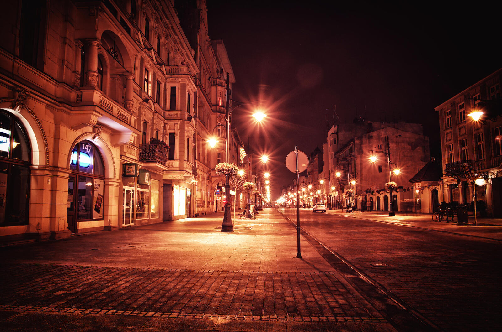 Обои Улица Петрковская Польша ночь на рабочий стол