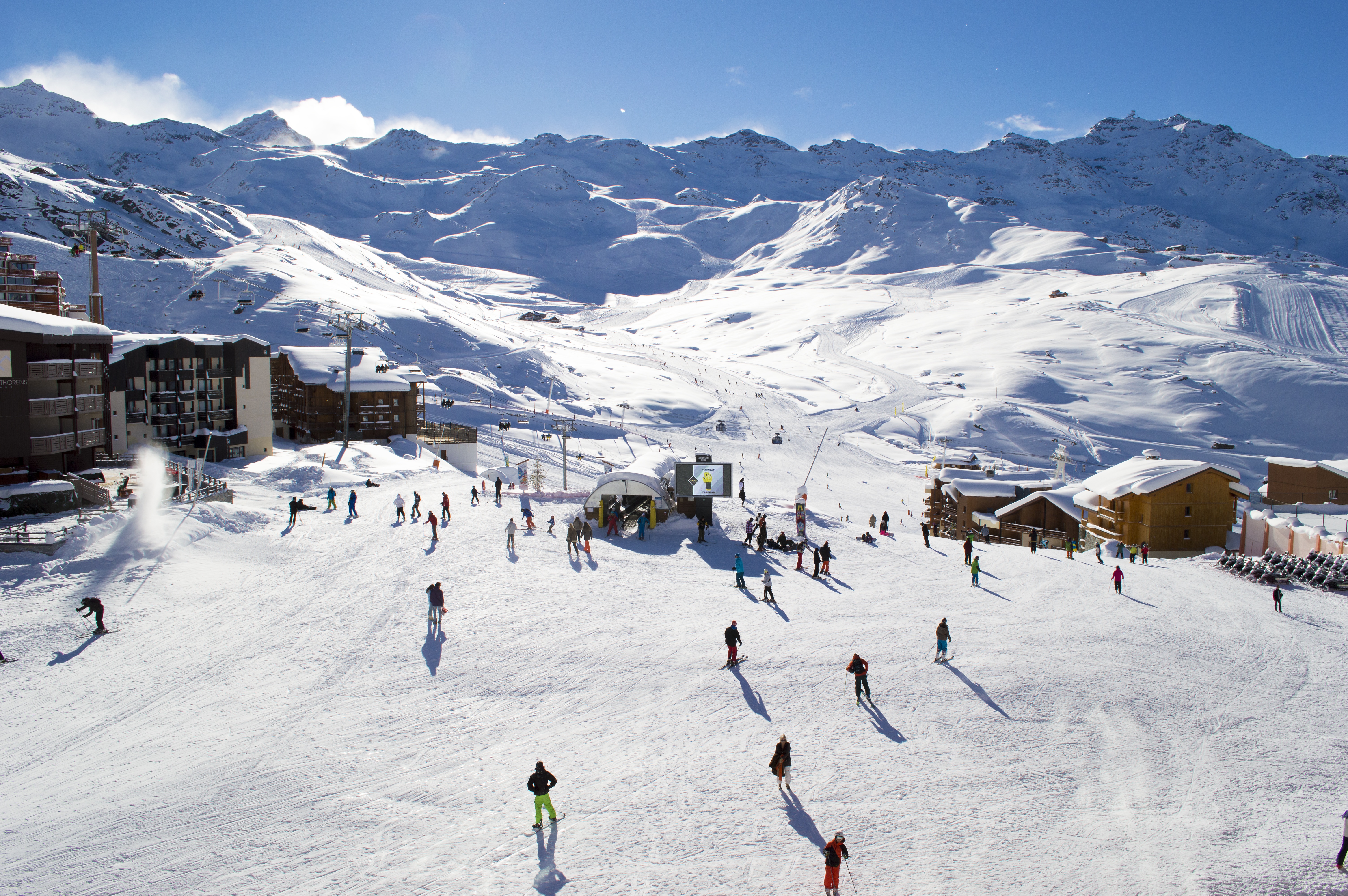Бесплатное фото Лыжная база в Швейцарии