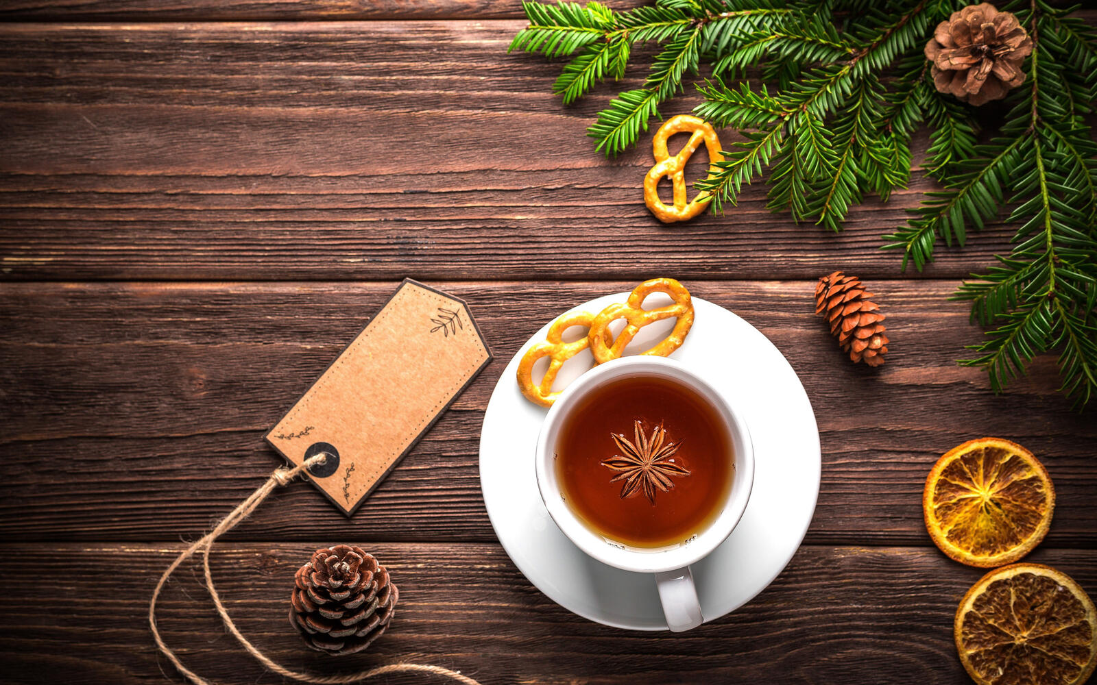Wallpapers Cup of tea new year atmosphere holiday atmosphere on the desktop