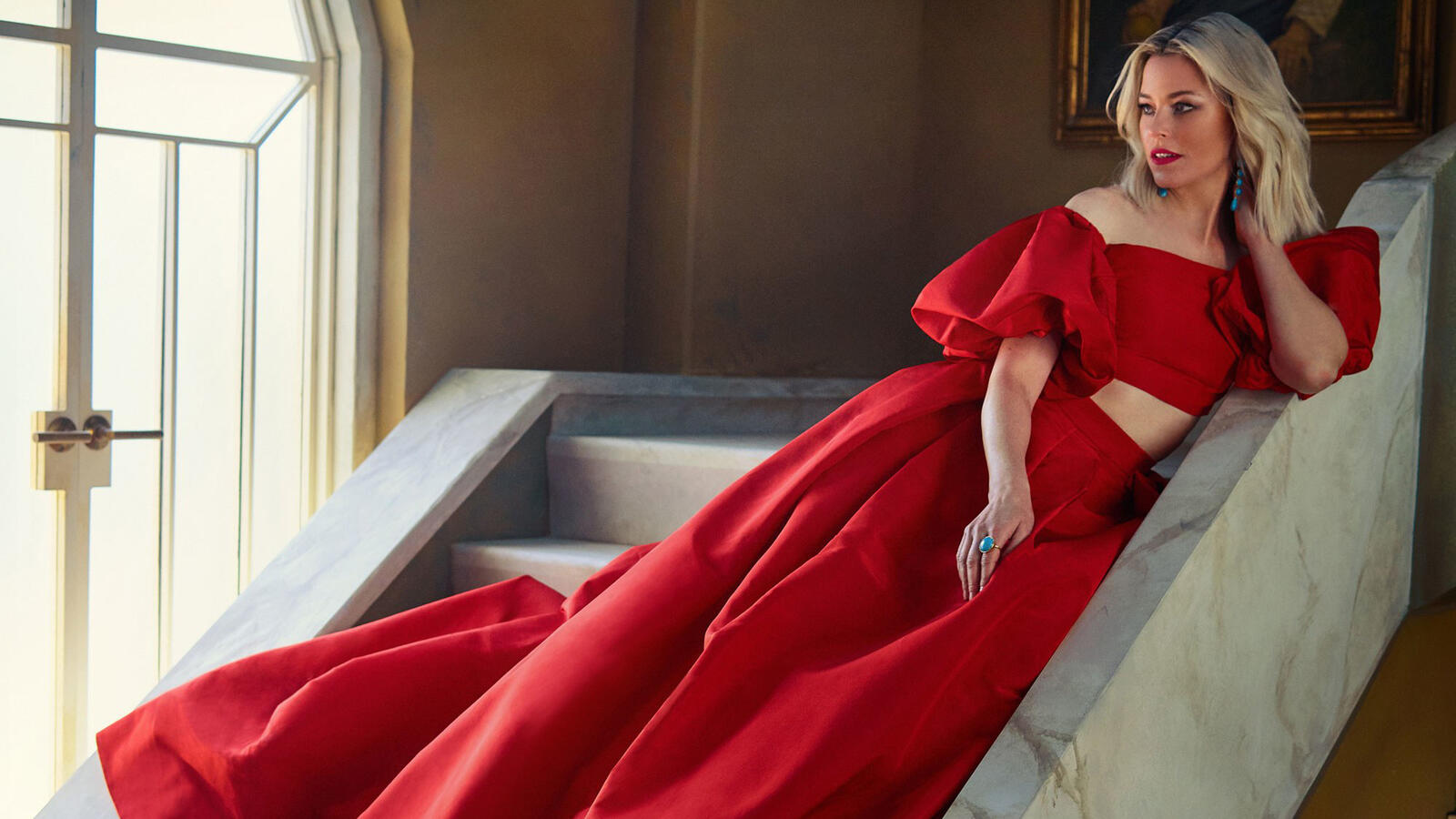 Обои Элизабет Бэнкс красное платье знаменитость на рабочий стол