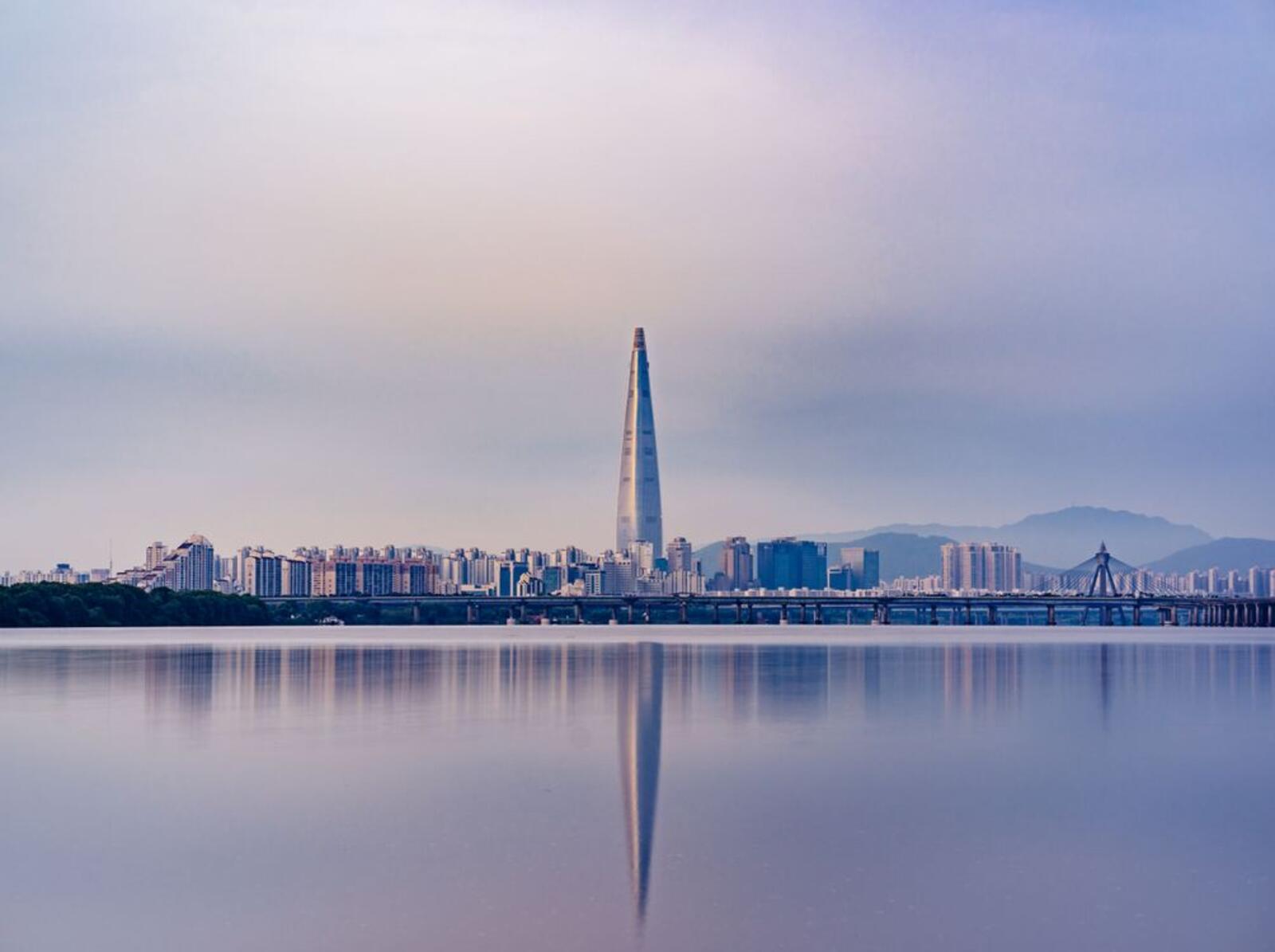 Обои Сеул Южная Корея небоскреб на рабочий стол