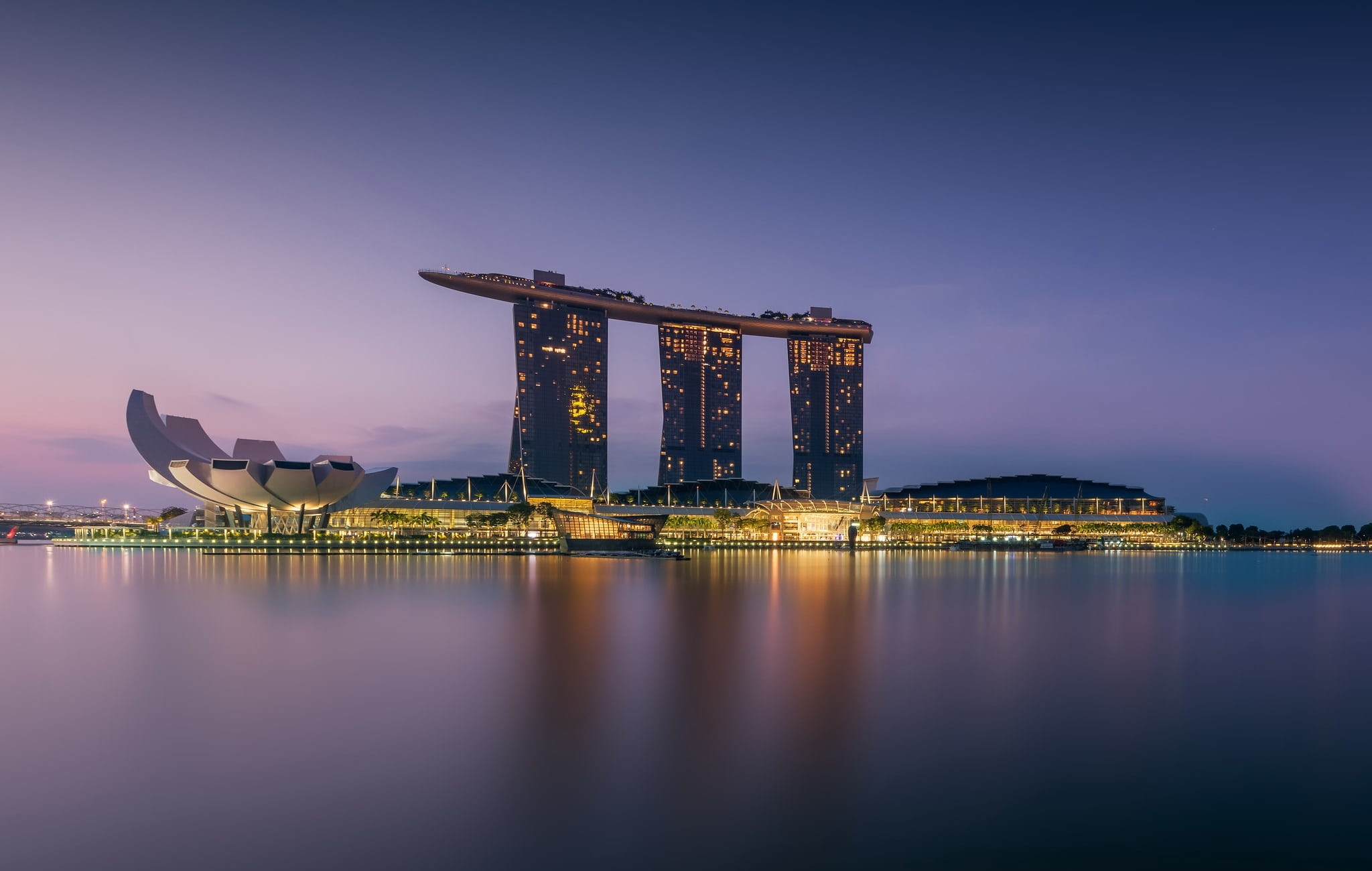 Обои Сингапур современная архитектура огни на рабочий стол