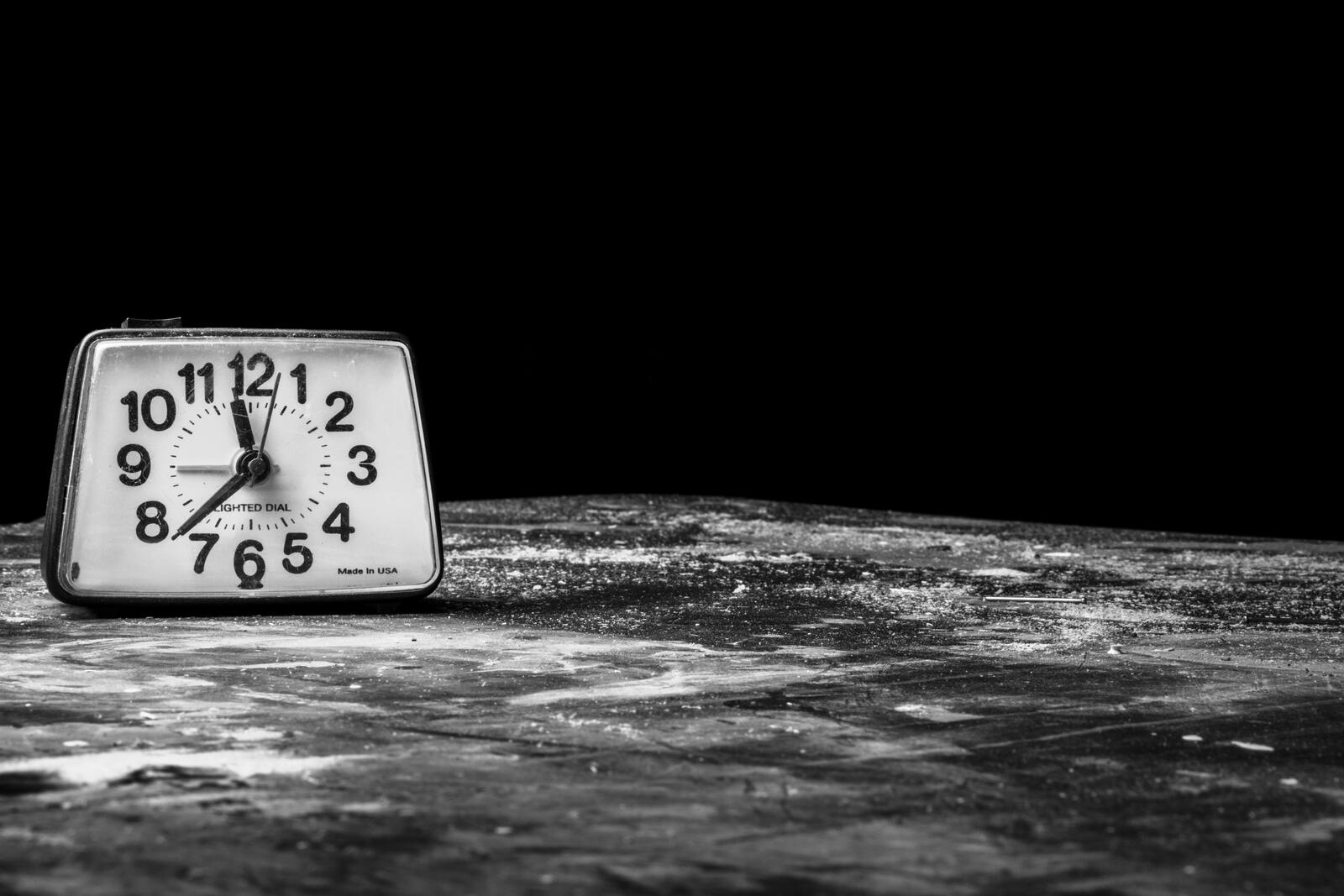 Wallpapers morning clock monochrome photography on the desktop