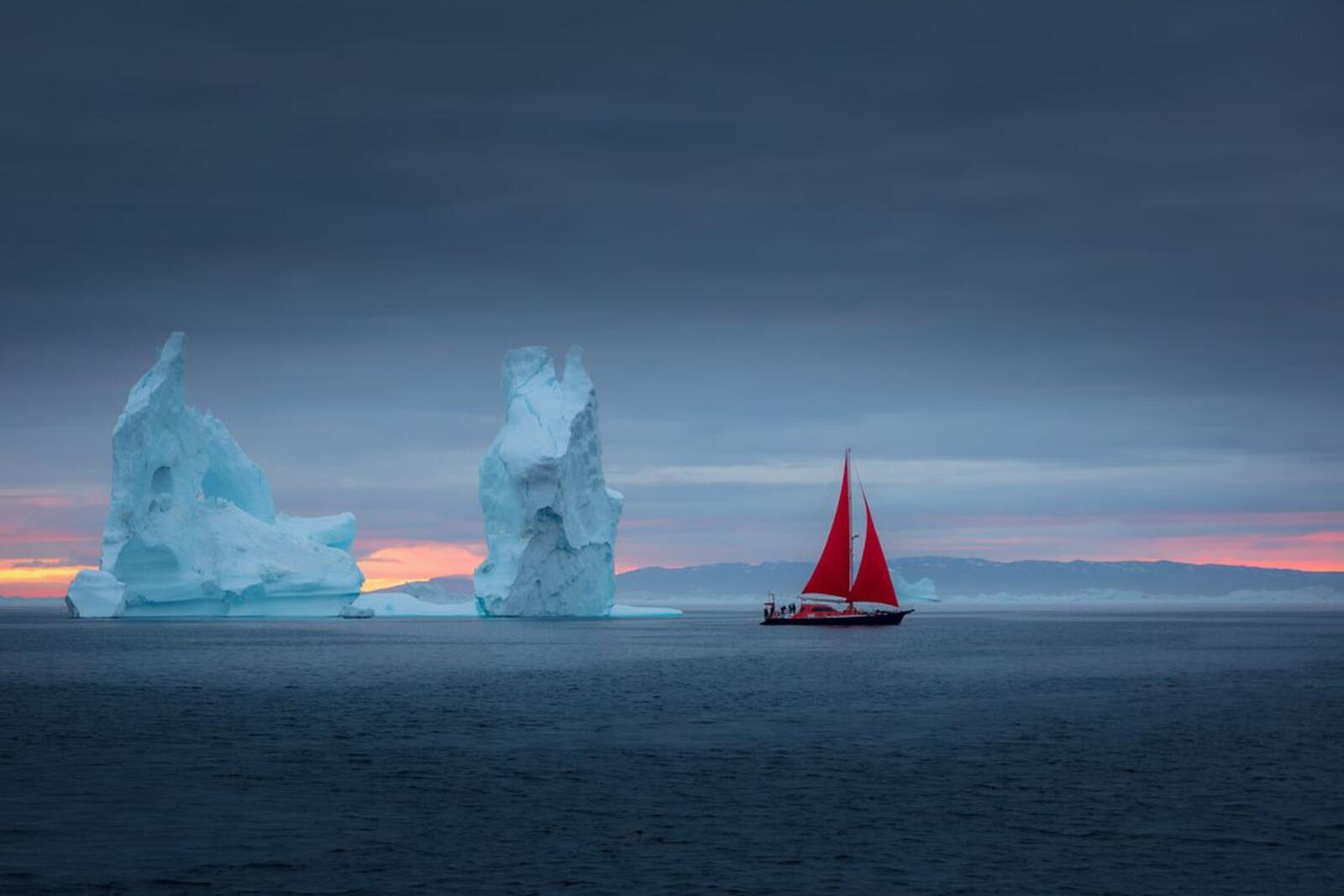 Wallpapers Arctic Fairytale Greenland sea on the desktop